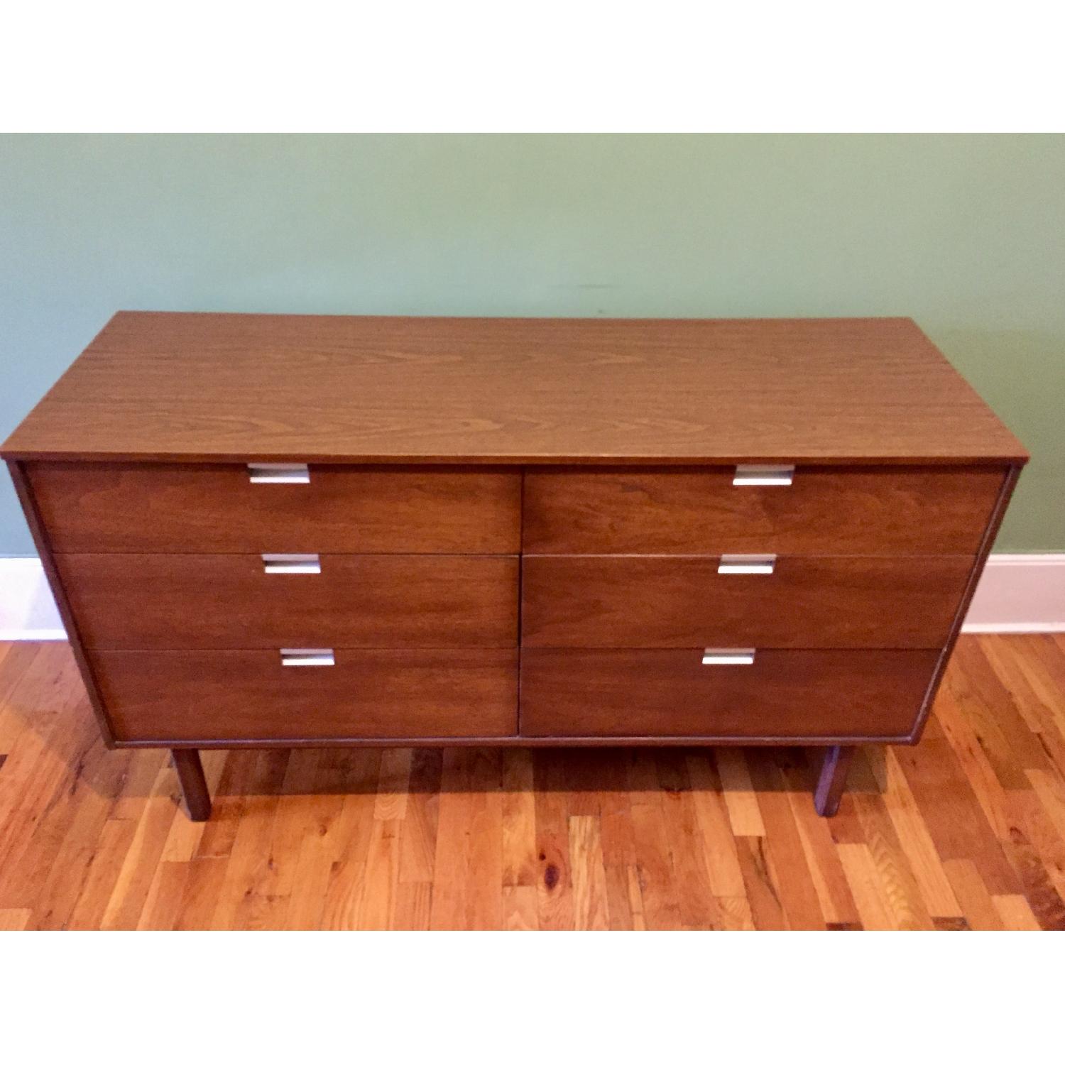 MidCentury Modern 6Drawer Dresser AptDeco