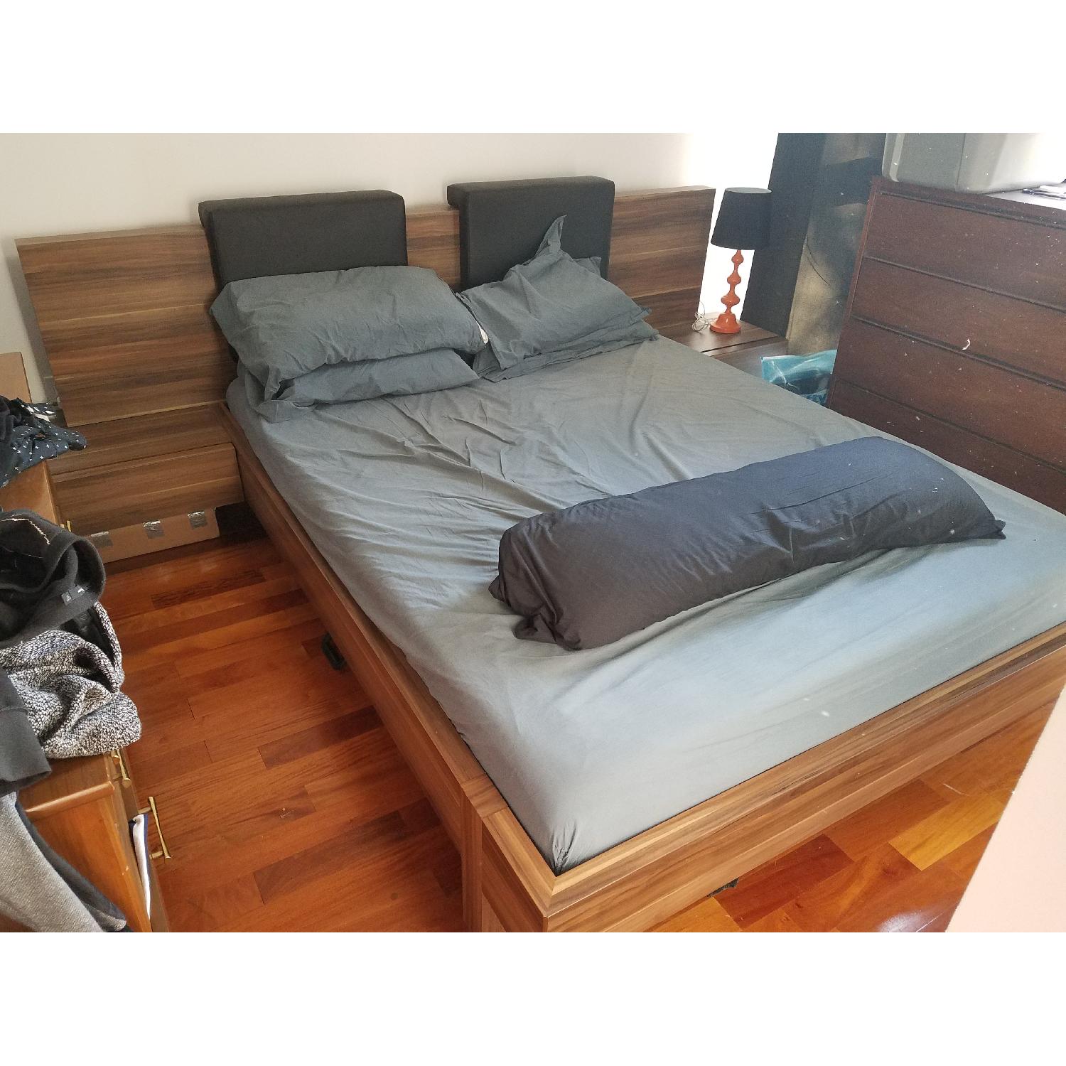 Rossetto Gap Platform Bed w/ Cushions & Nightstands - image-4