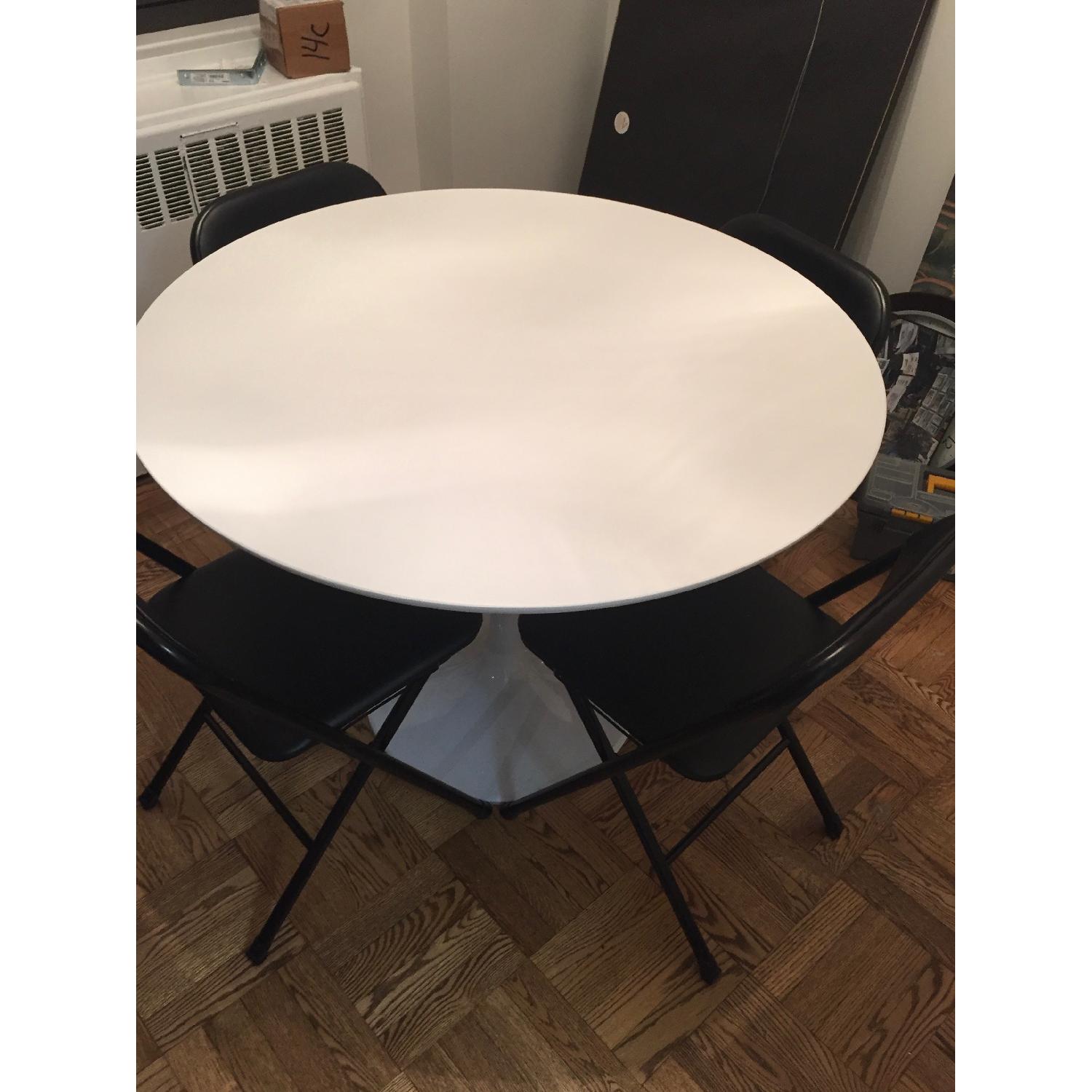 Rove Concepts Saarinen Style Tulip Table - image-4