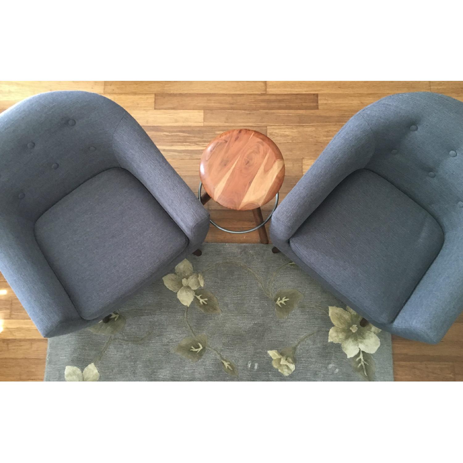 LumiSource Rockwell Fabric Accent Chair in Grey - image-5