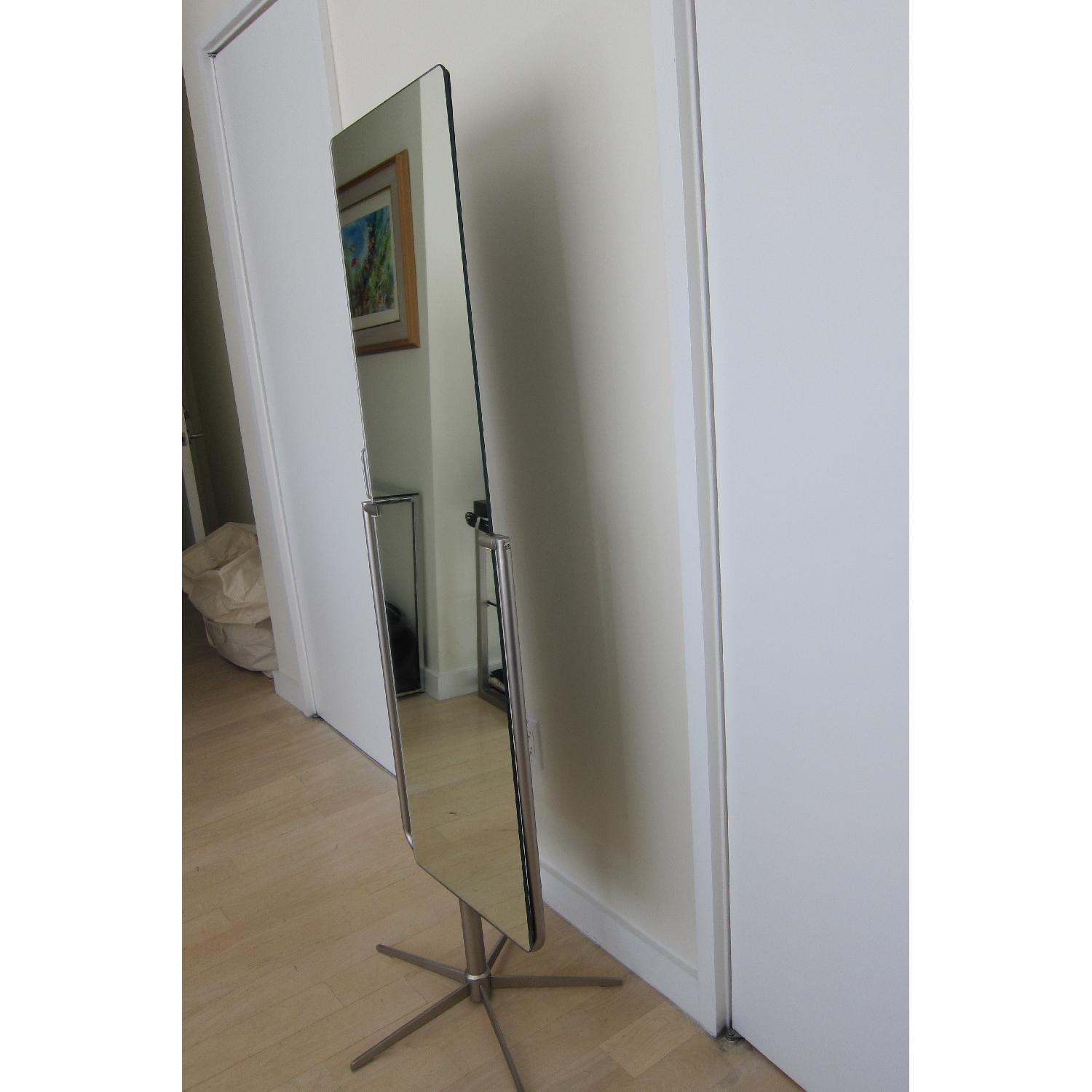 BoConcept Standing Mirror on Pedestal - image-2