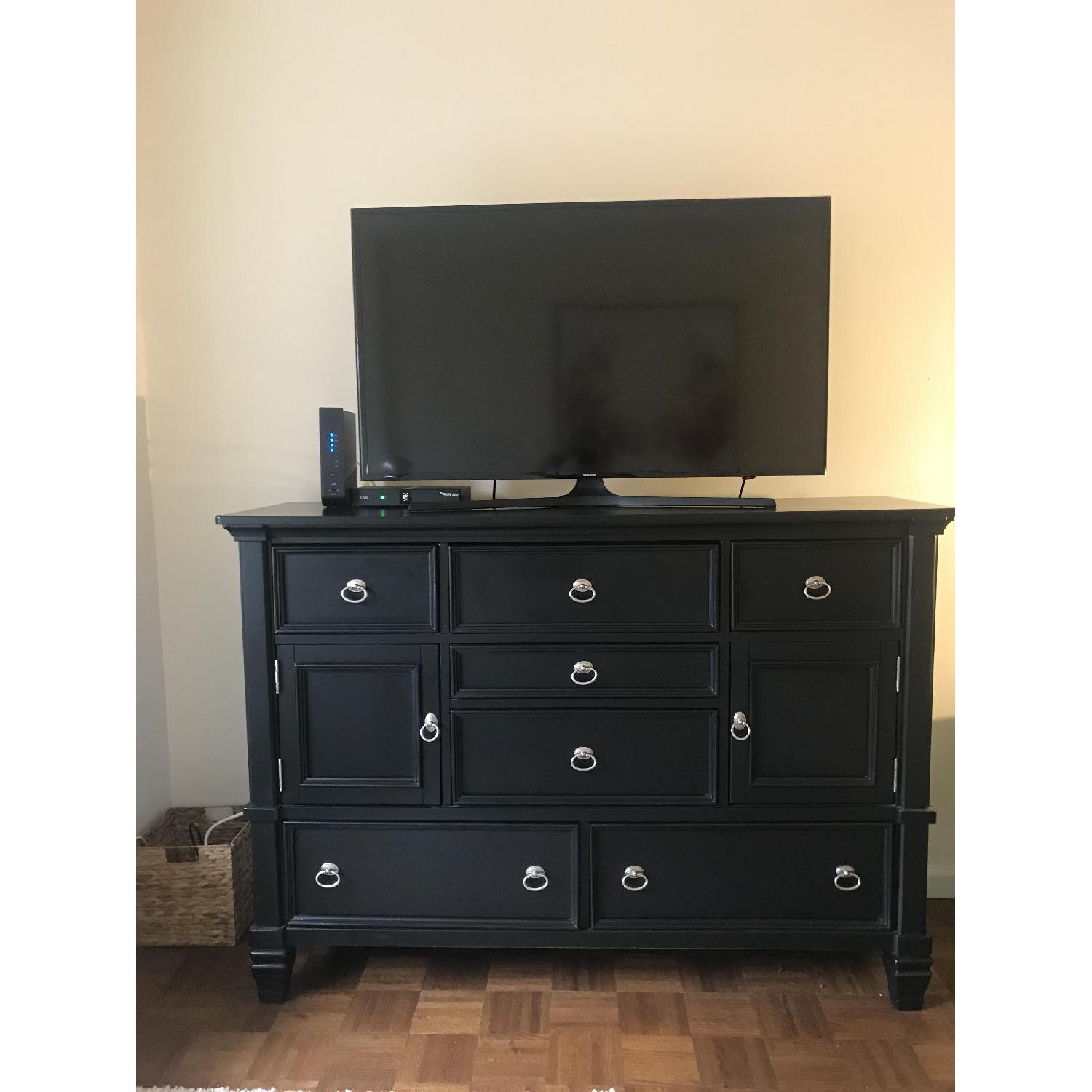 Ashley Greensburg Dresser w/ Mirror - image-3