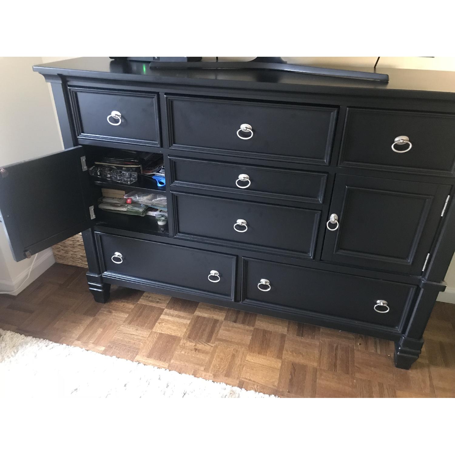 Ashley Greensburg Dresser w/ Mirror - image-4