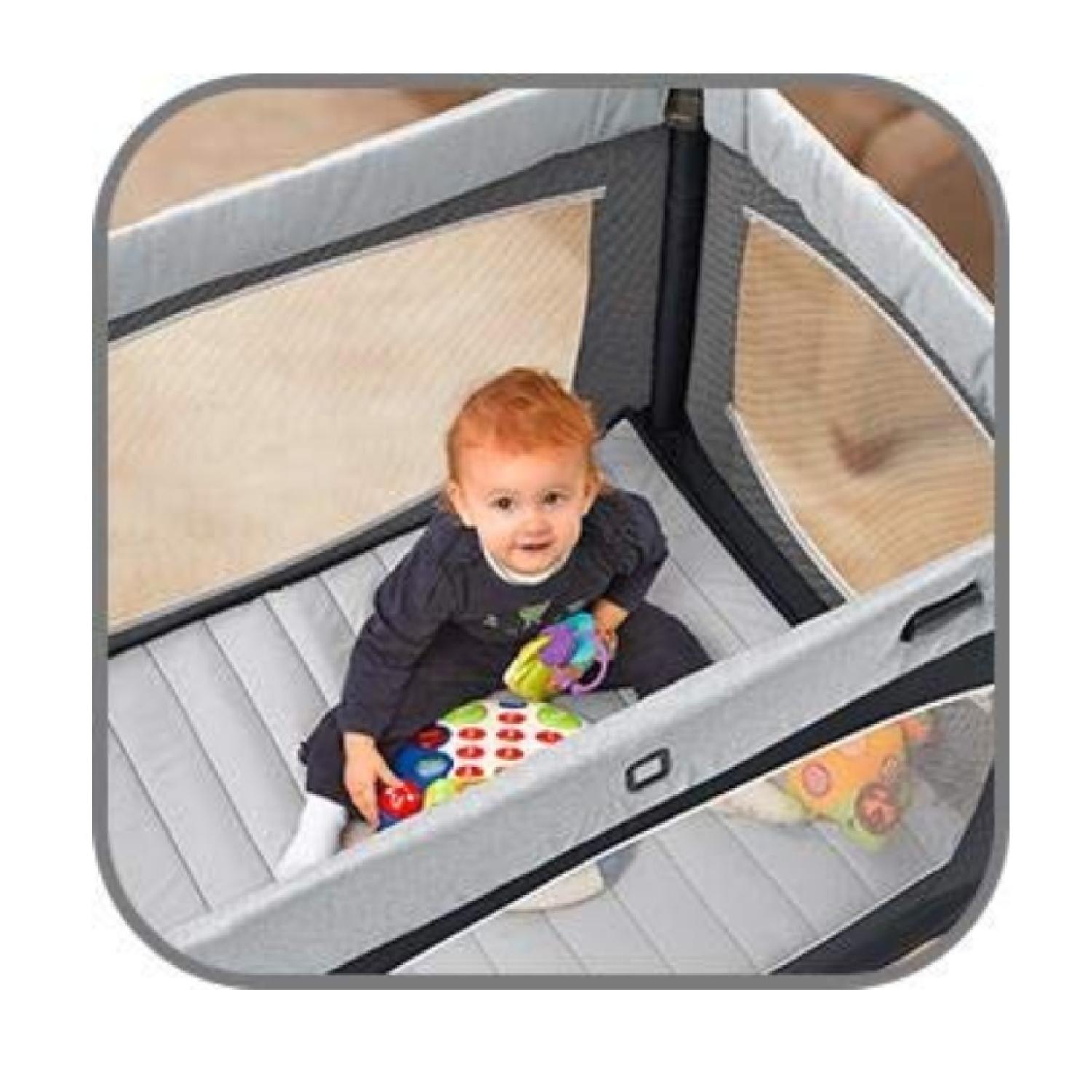 Chicco Lullaby Playard - image-2