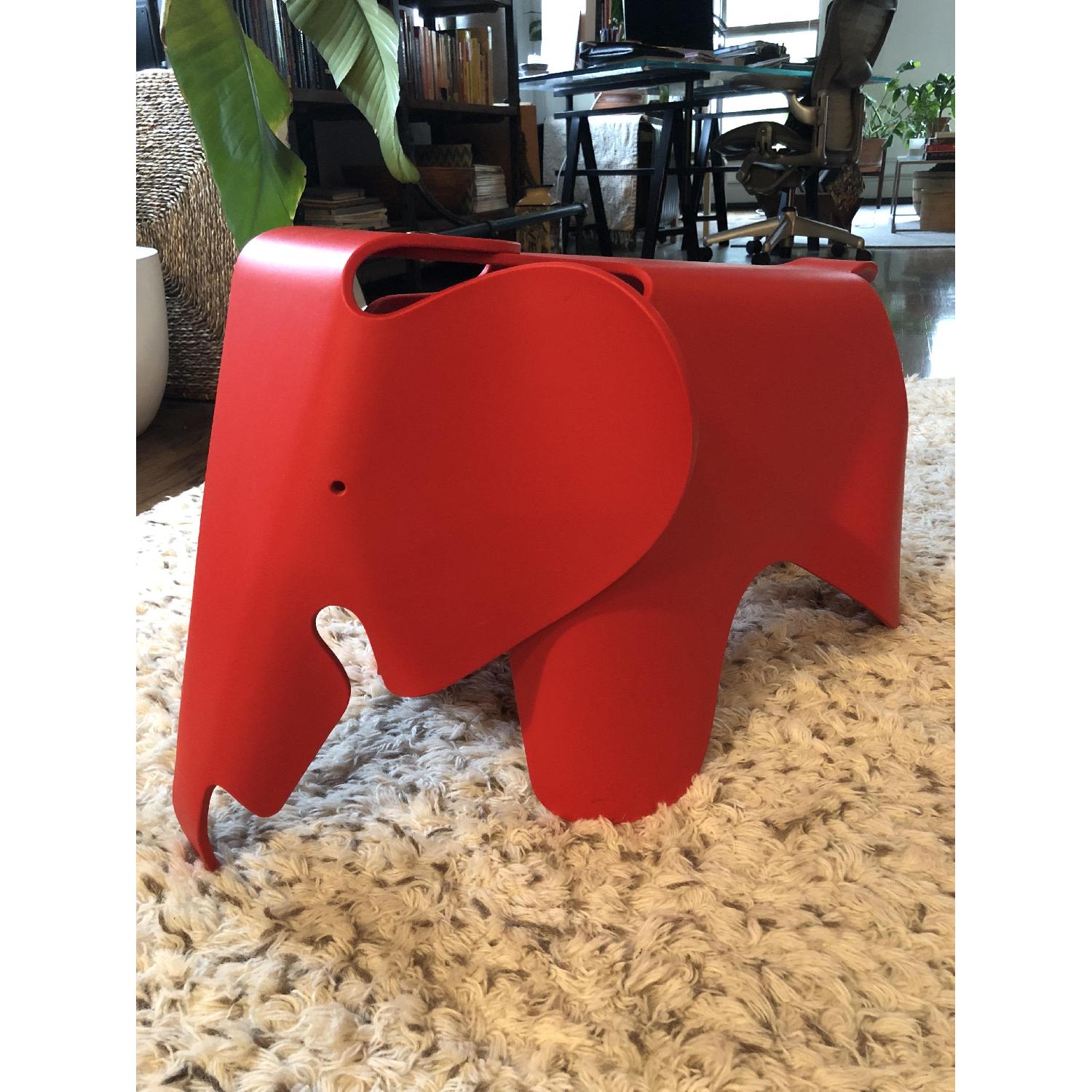 Eames Elephant by Vitra - image-1
