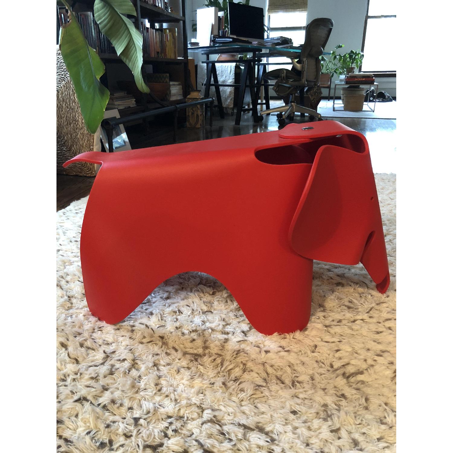 Eames Elephant by Vitra - image-2