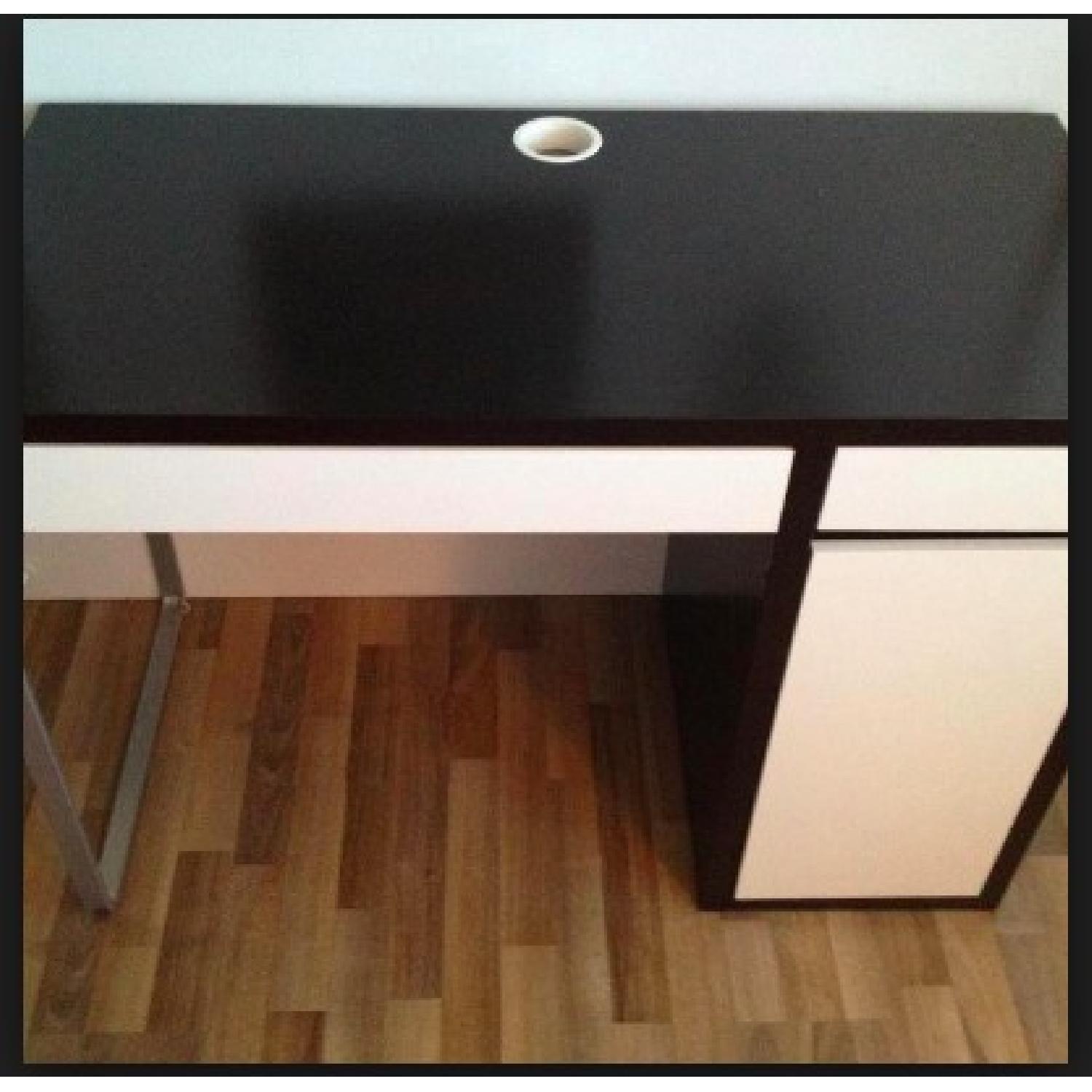 ikea Micke Black/Brown Desk - image-2