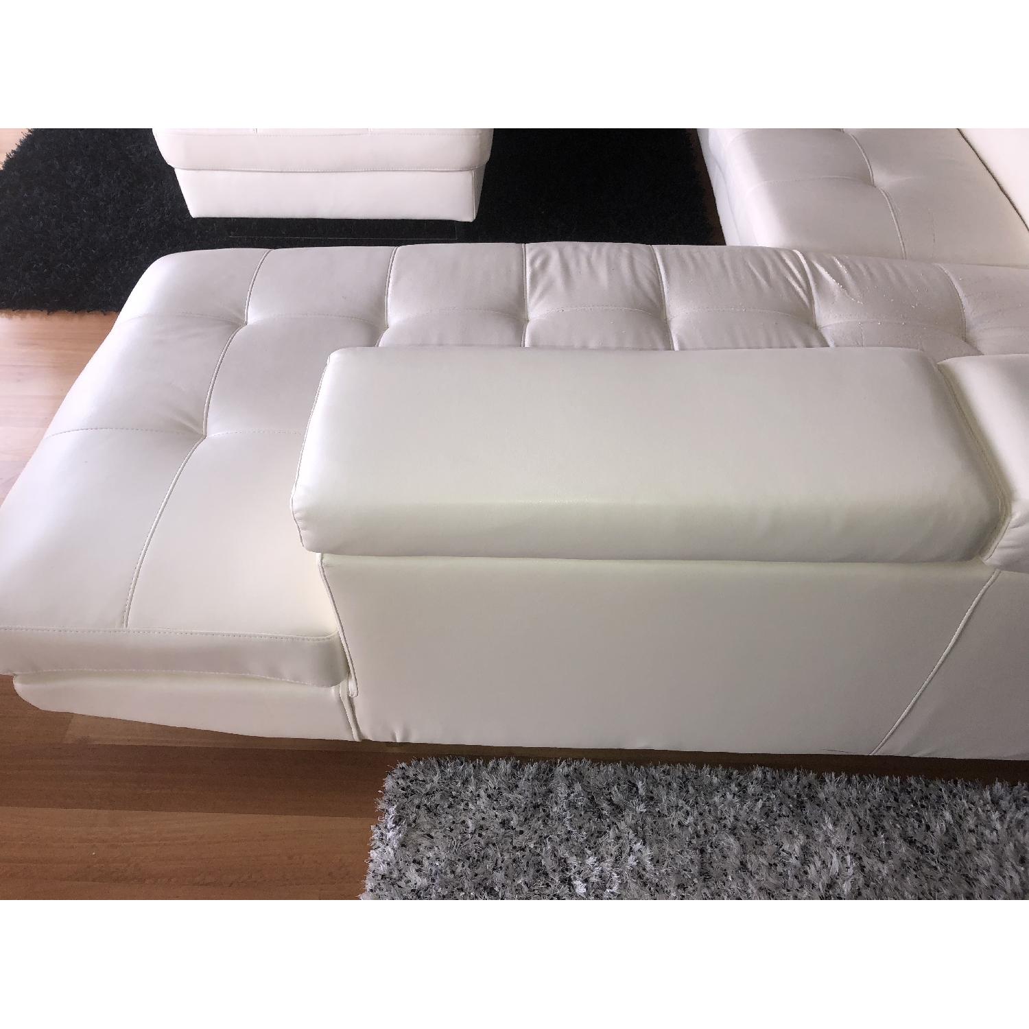 Bob's Luna 2 Piece Sectional Sofa - image-21