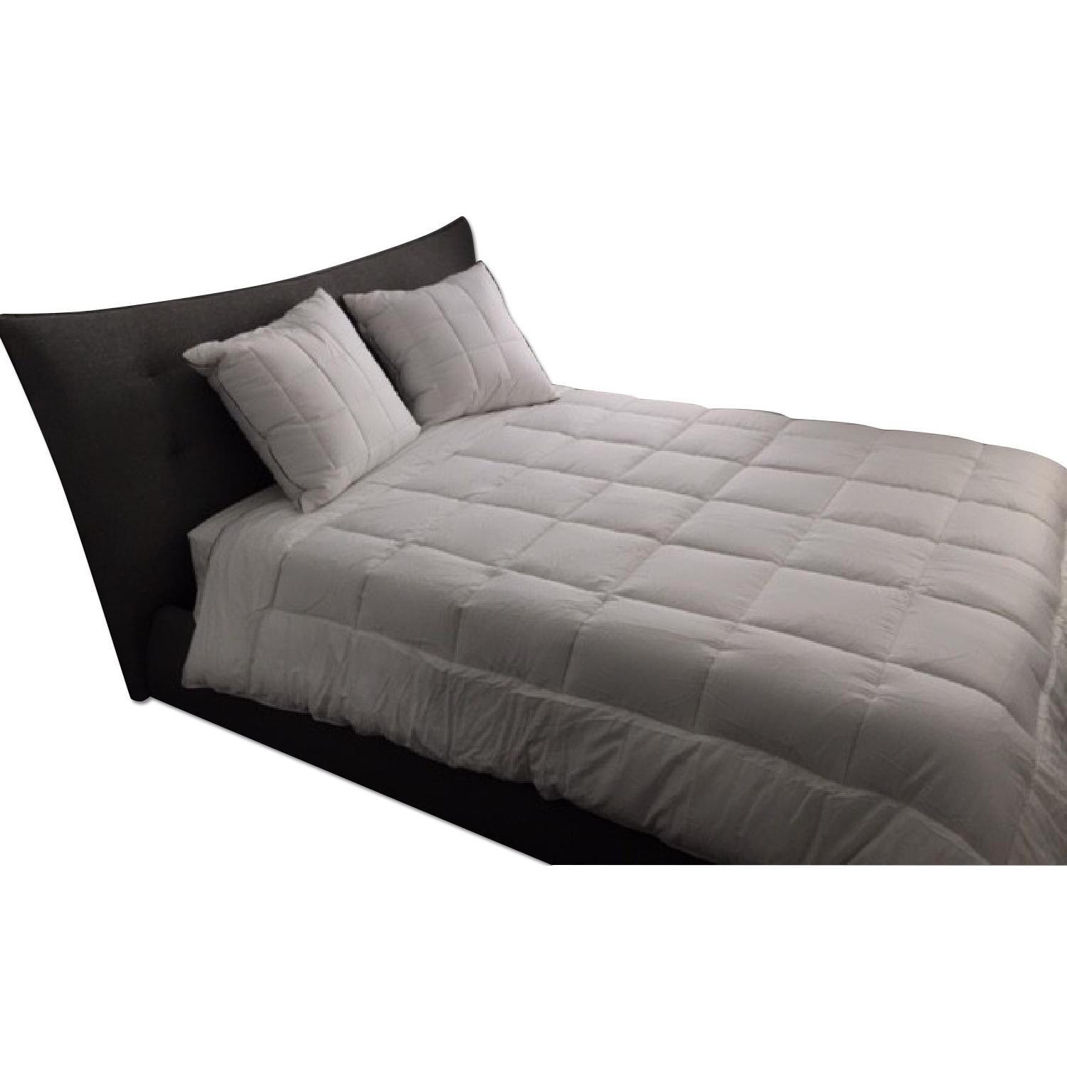 Baxton Studio Marguerite Platform Queen Bed - image-1