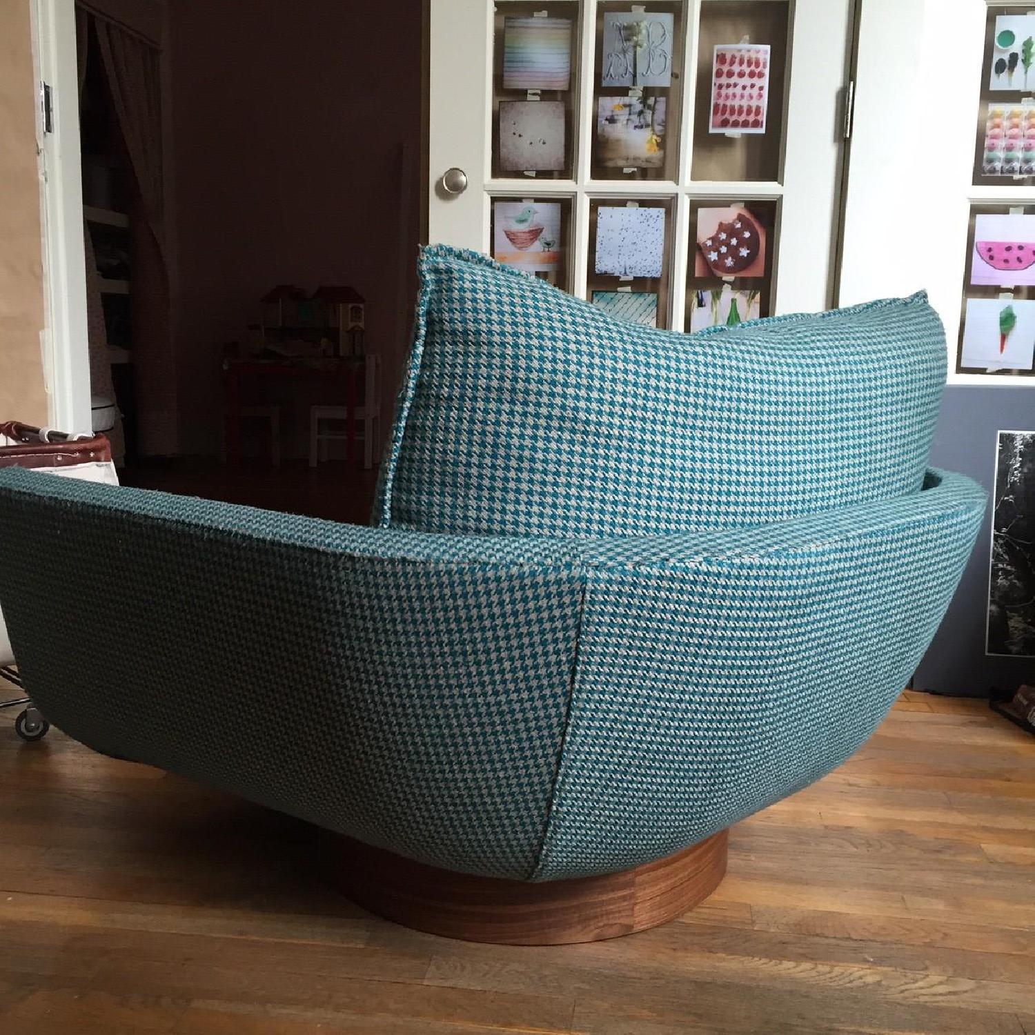 Avenue Road Swivel Chair - image-4