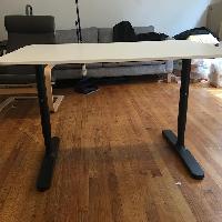 【babydino】IKEA BEKANTベカント140cm×60cm babydino様専用】IKEA BEKANTベカント140cm×60cm - メルカリ
