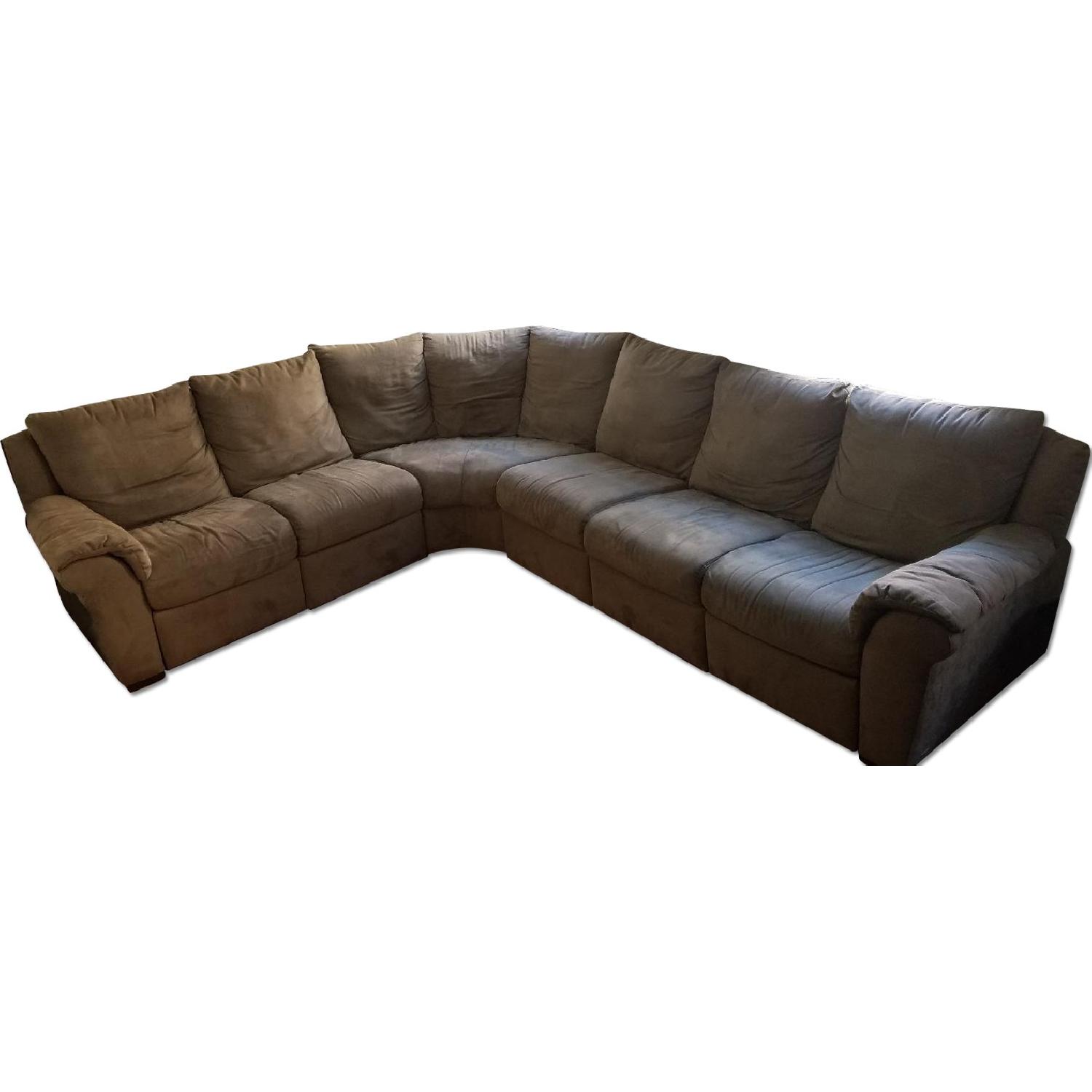 Natuzzi Sectional Sofa w/ Dual Recliners AptDeco