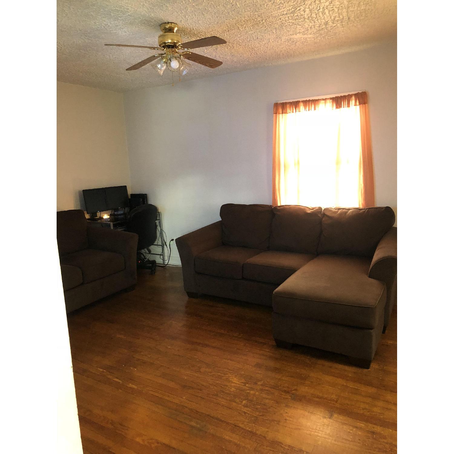 Ashley Geordie Sectional Sofa w/ Chaise - image-1