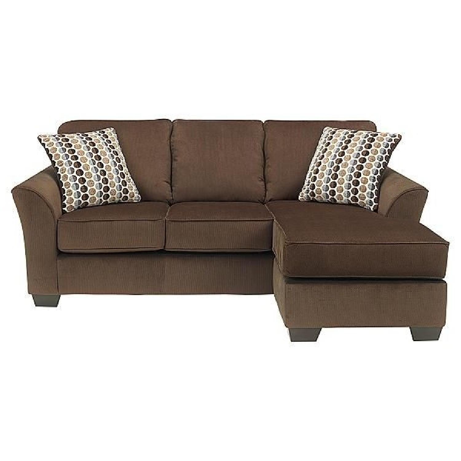 Ashley Geordie Sectional Sofa w/ Chaise - image-0