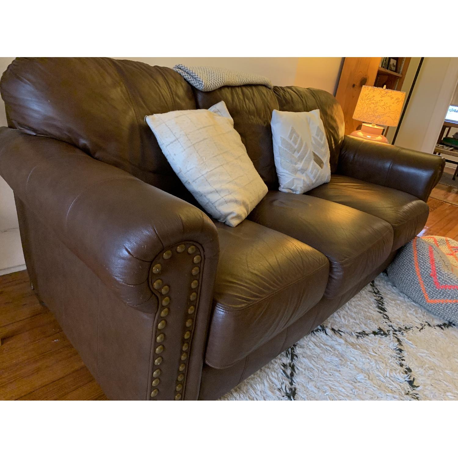 Lane Furniture Vintage Leather Sofa - image-2