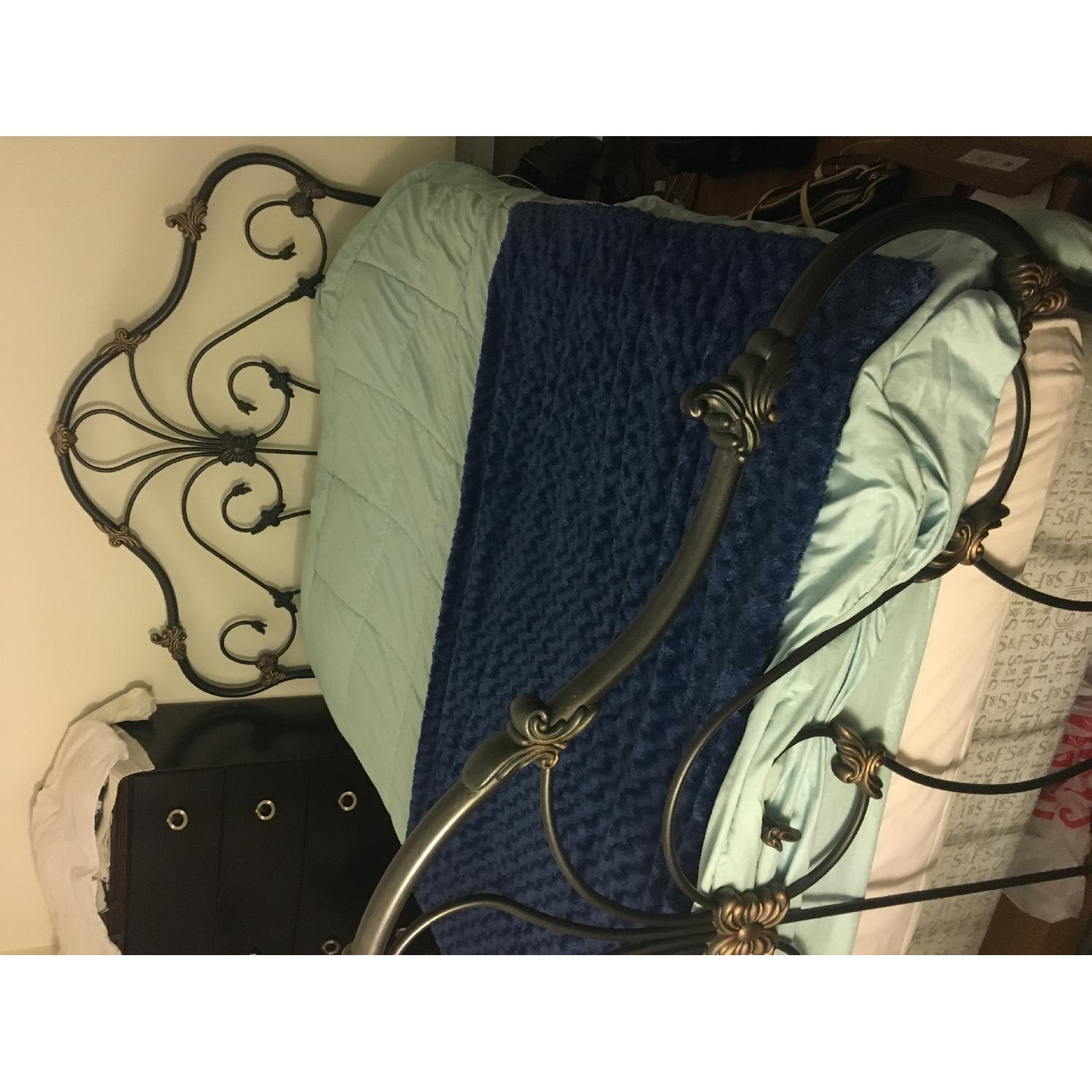 Queen Size Metal Bed Frame - image-3