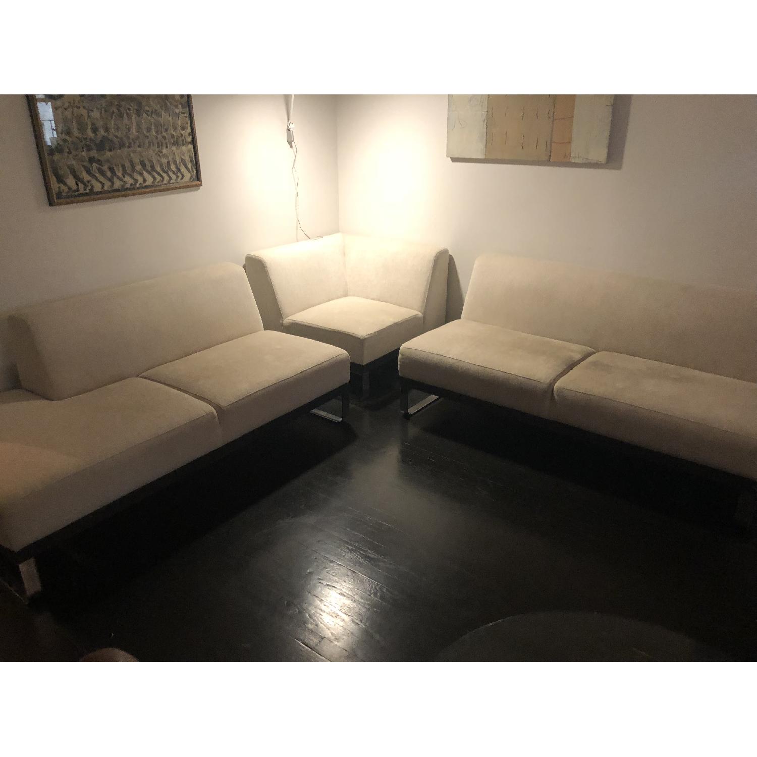 Della Robbia Sodeo 3-Piece Sectional Sofa - image-1