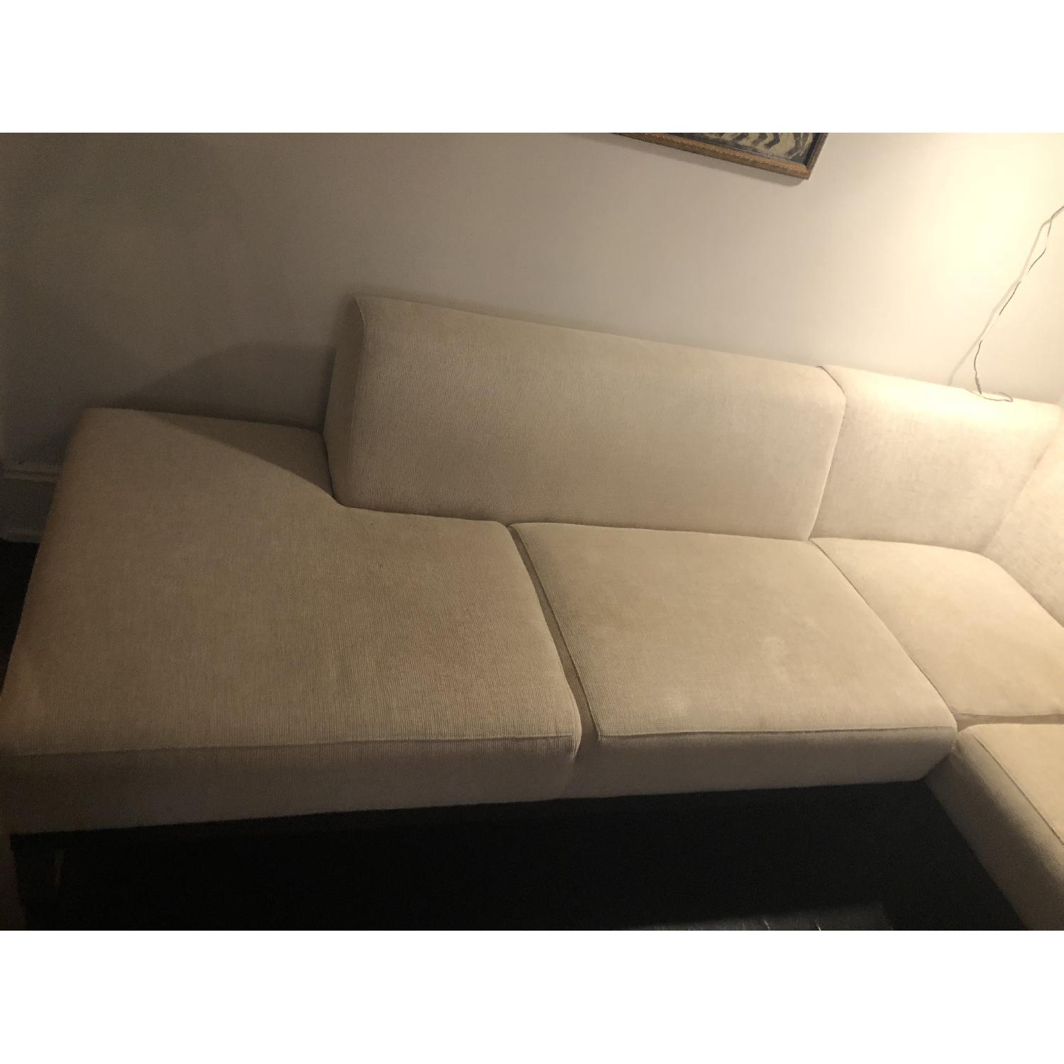 Della Robbia Sodeo 3-Piece Sectional Sofa - image-2