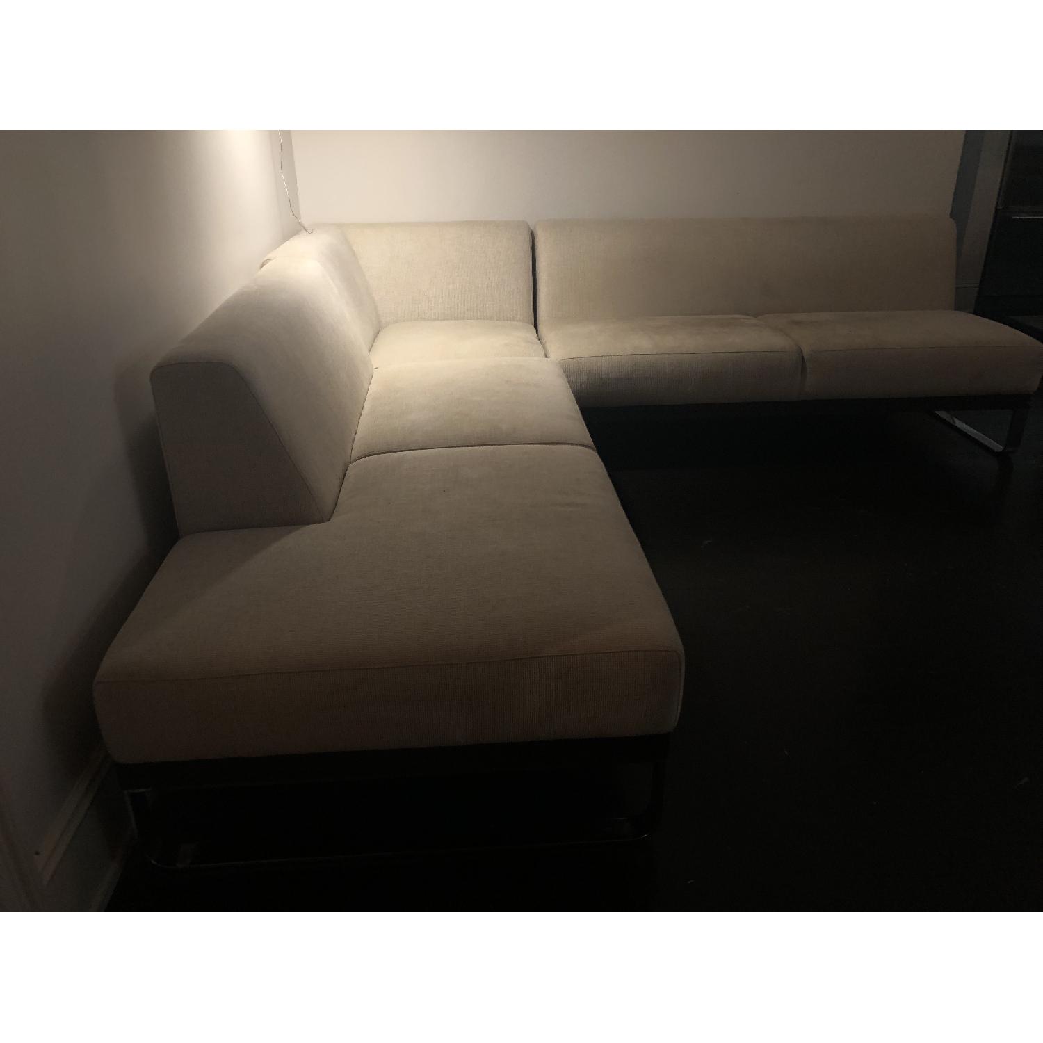 Della Robbia Sodeo 3Piece Sectional Sofa AptDeco