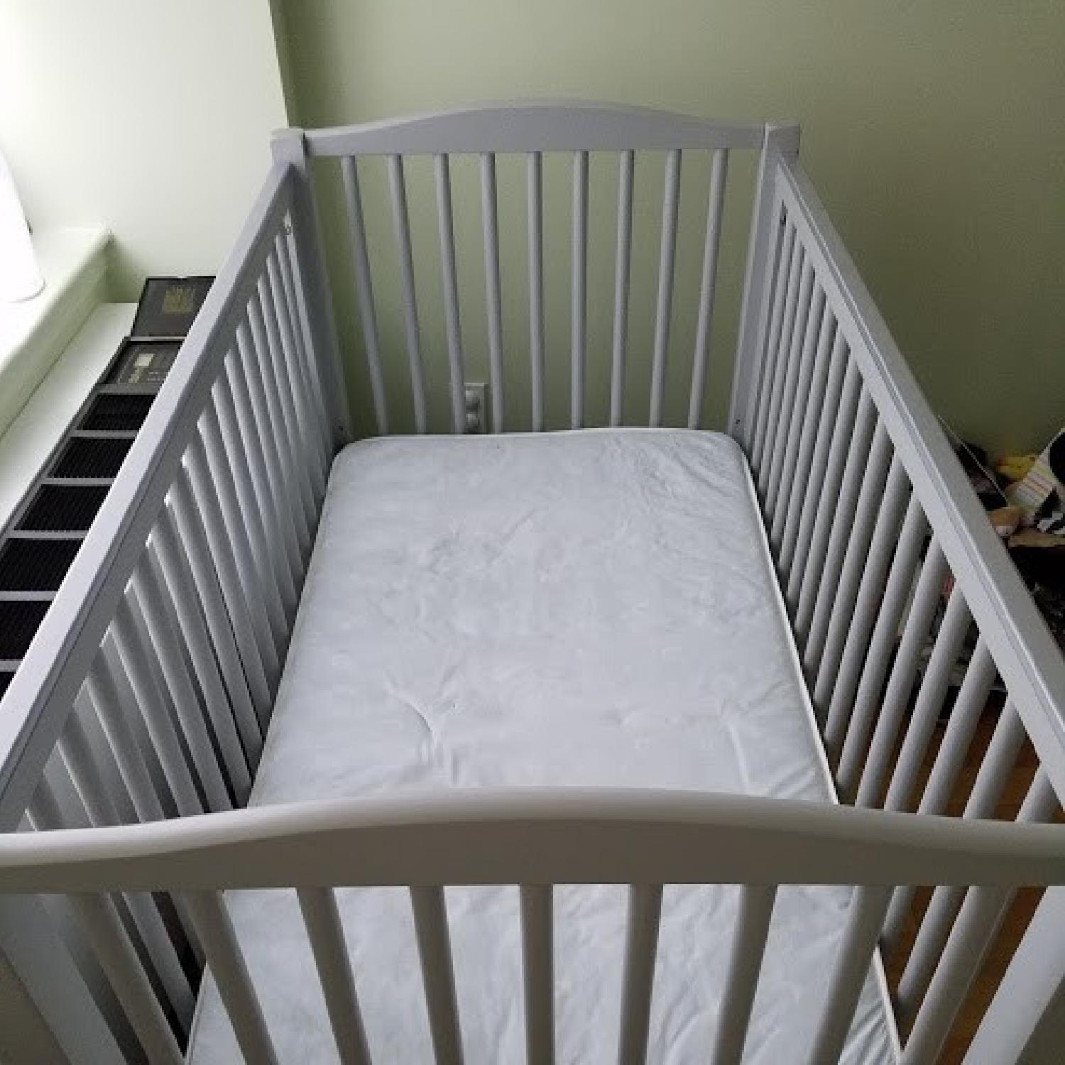 Pottery Barn Emerson Convertible Crib - image-3