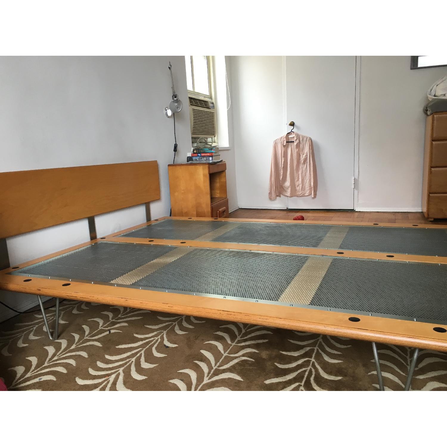 Modernica Case Study V-Leg Bed - image-1