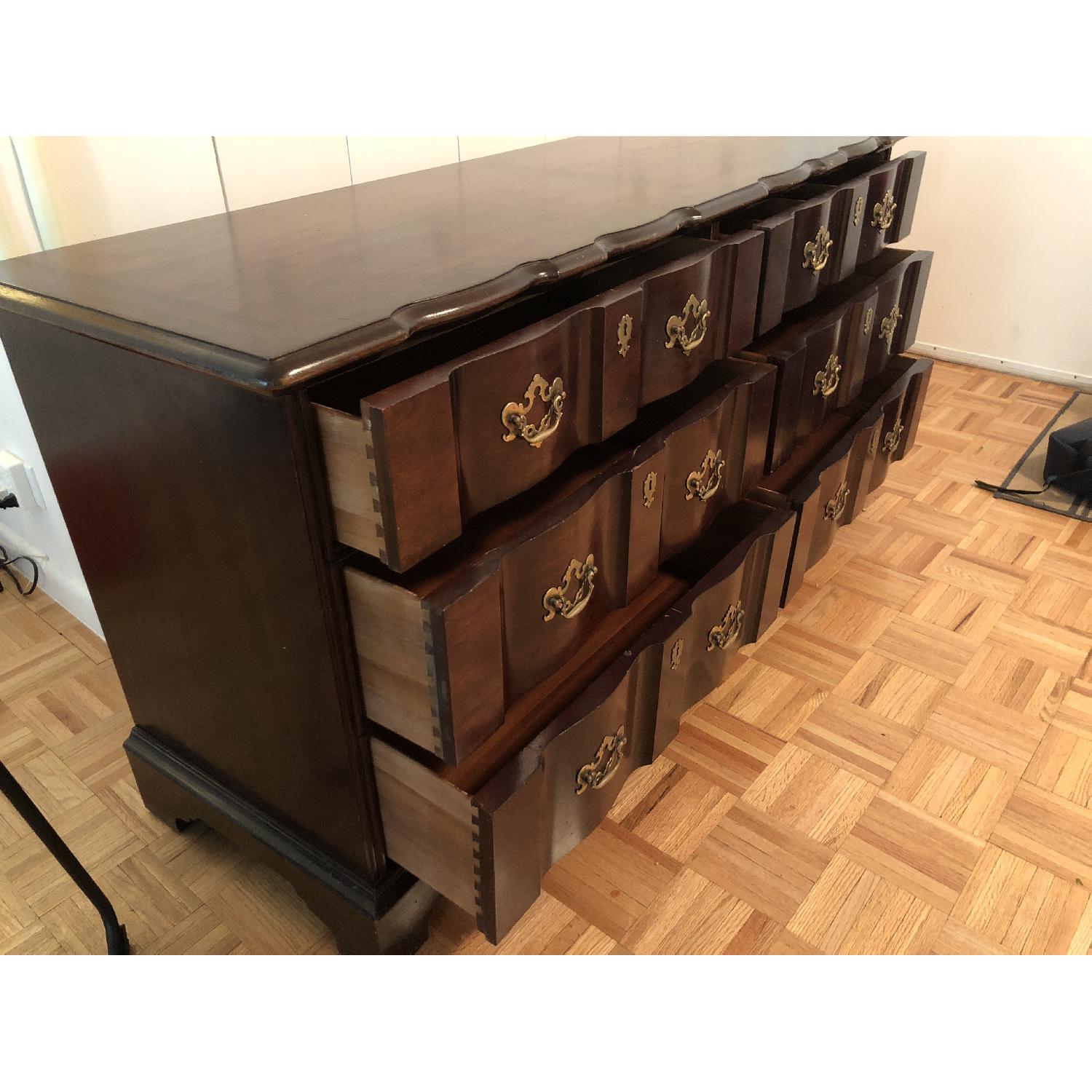Henredon 6 Drawer Dresser - image-7