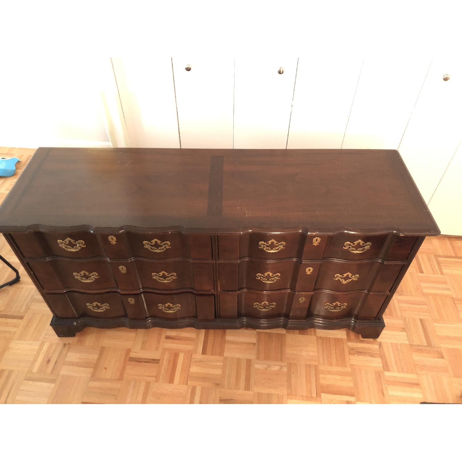 Henredon 6 Drawer Dresser - image-16