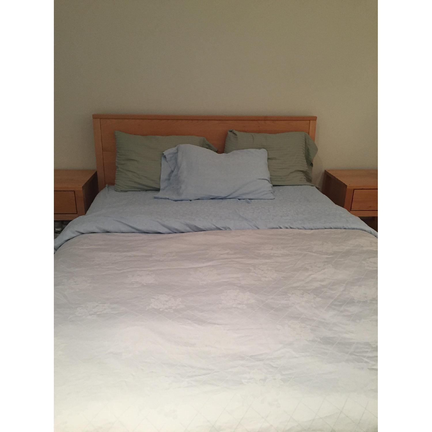 Room & Board Calvin Queen Size Bed in Pacific Coast Maple - image-1