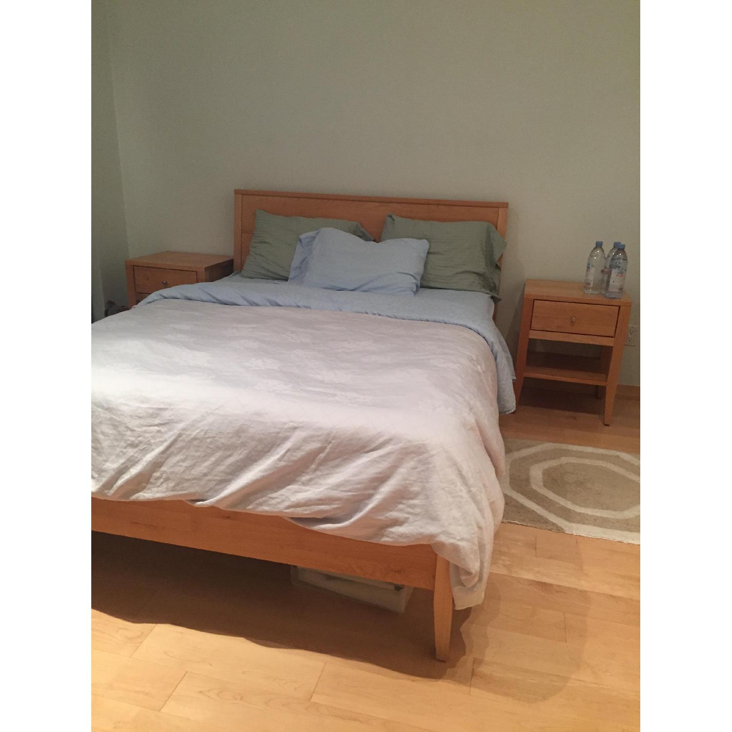 Room & Board Calvin Queen Size Bed in Pacific Coast Maple - image-2