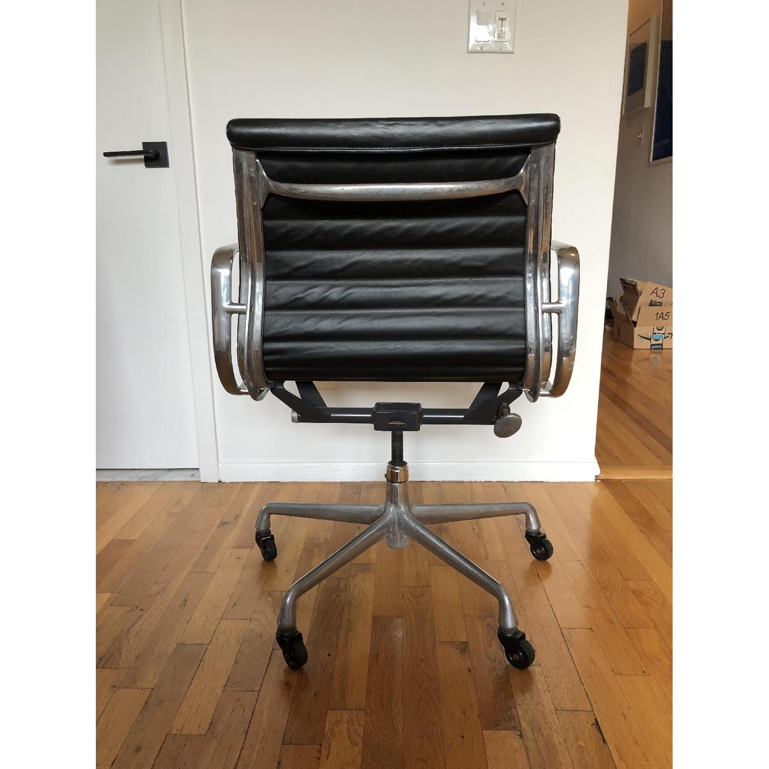 Herman Miller Leather Office Chair AptDeco
