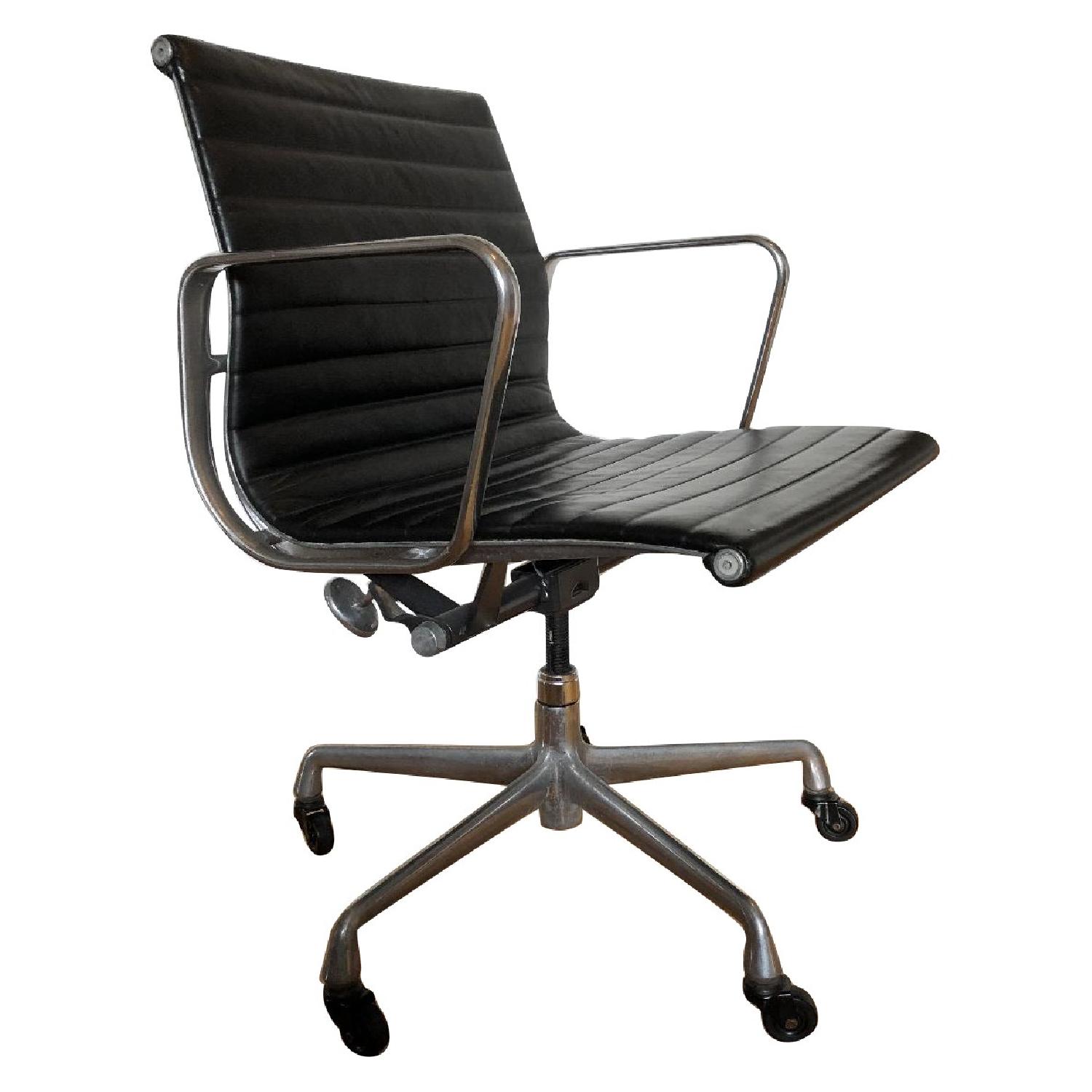 Herman Miller Leather Office Chair AptDeco