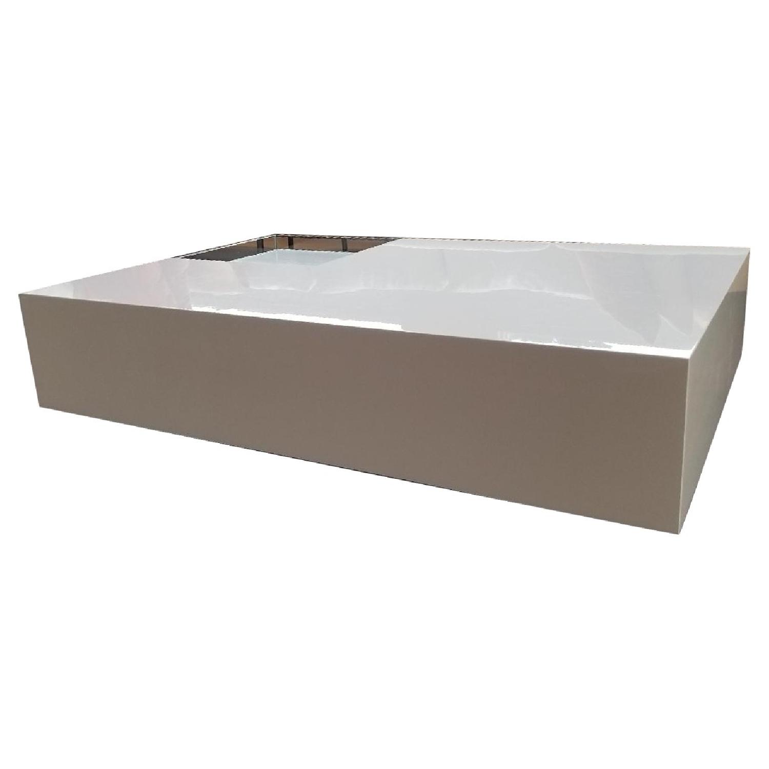 White Lacquer Coffee Table - image-4