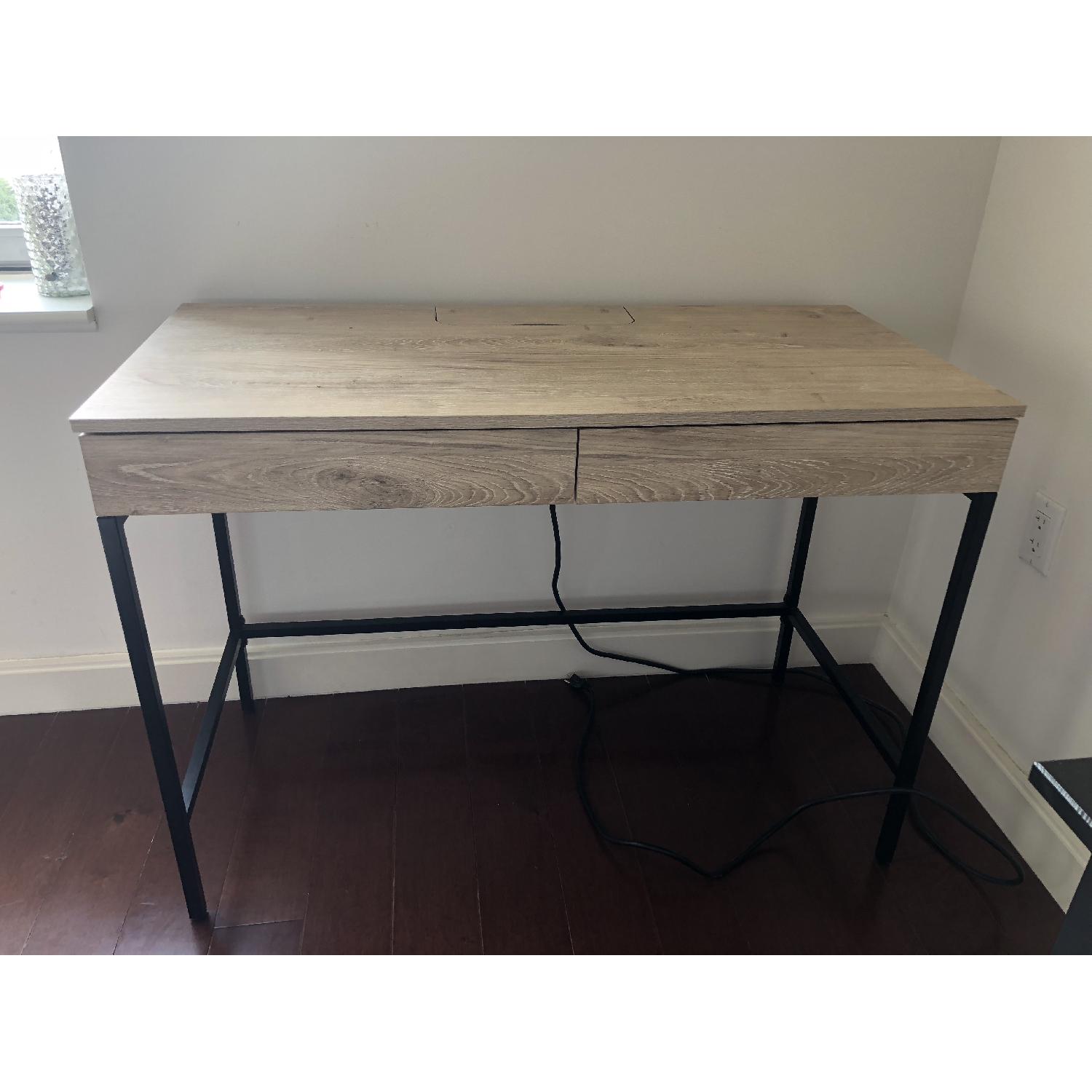 Target Mid-Century Modern Writing Desk - AptDeco