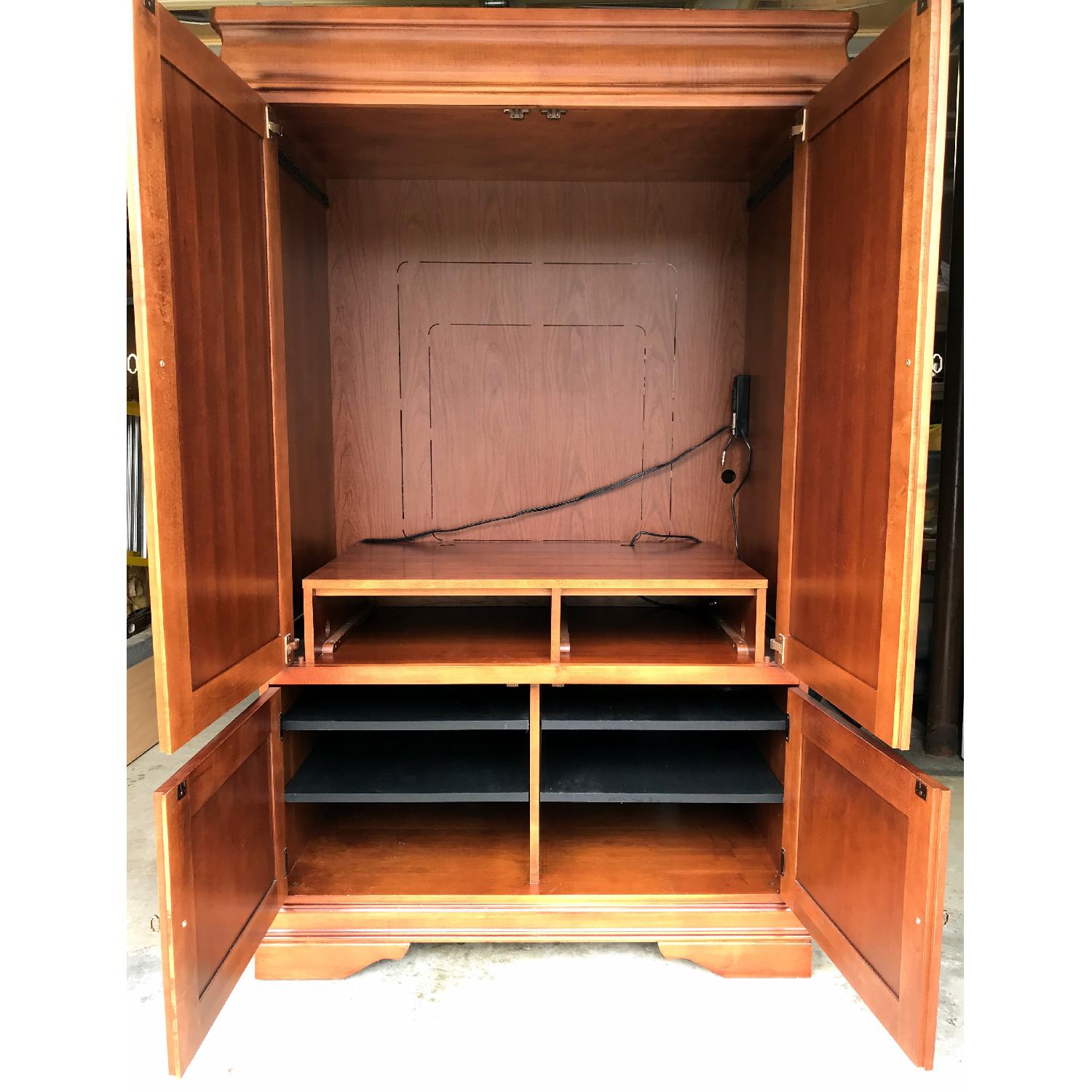 Hooker Furniture Entertainment Unit - image-2