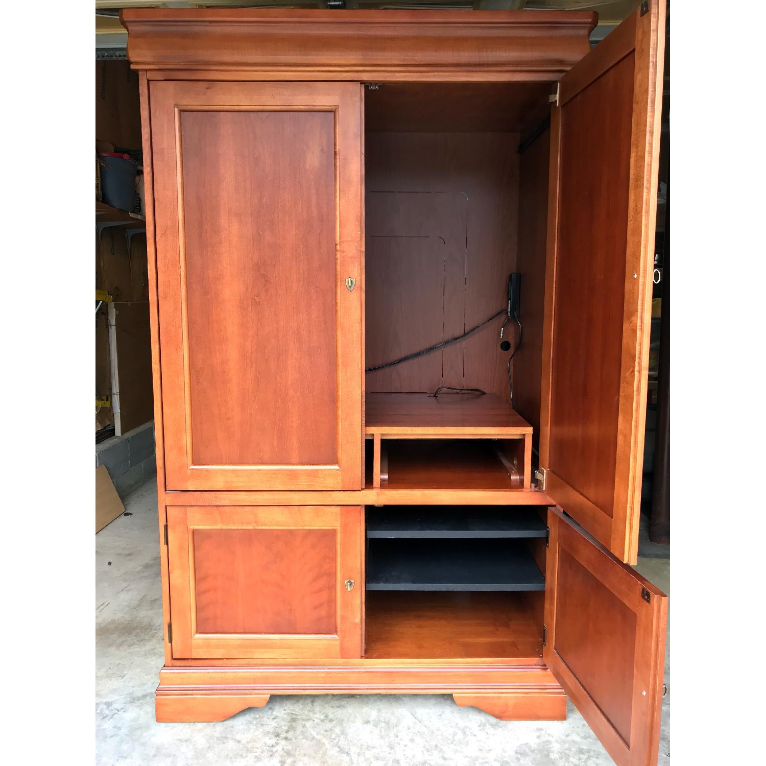 Hooker Furniture Entertainment Unit - image-3