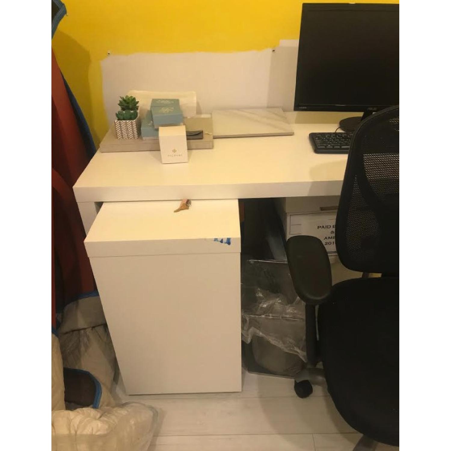 Ikea Malm White Desk w/ Pull Out Panel AptDeco