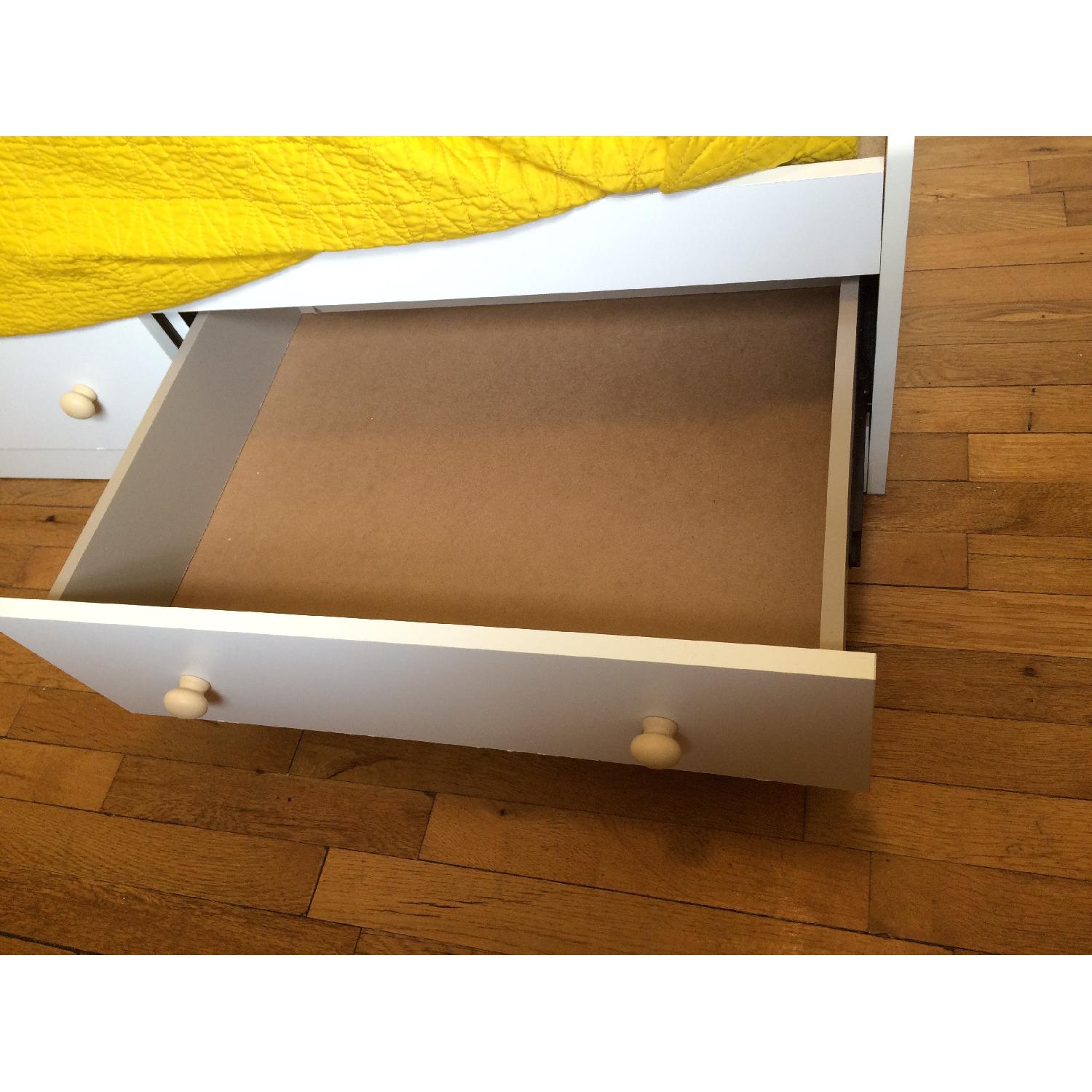 South Shore Furniture 3 Piece Bedroom Set - image-8