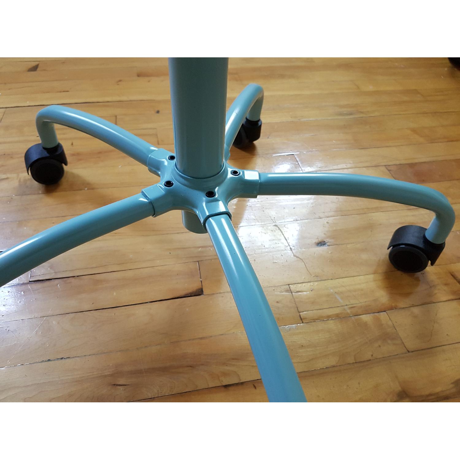 Ikea Roberget Swivel Office Chair in Turquoise - image-5
