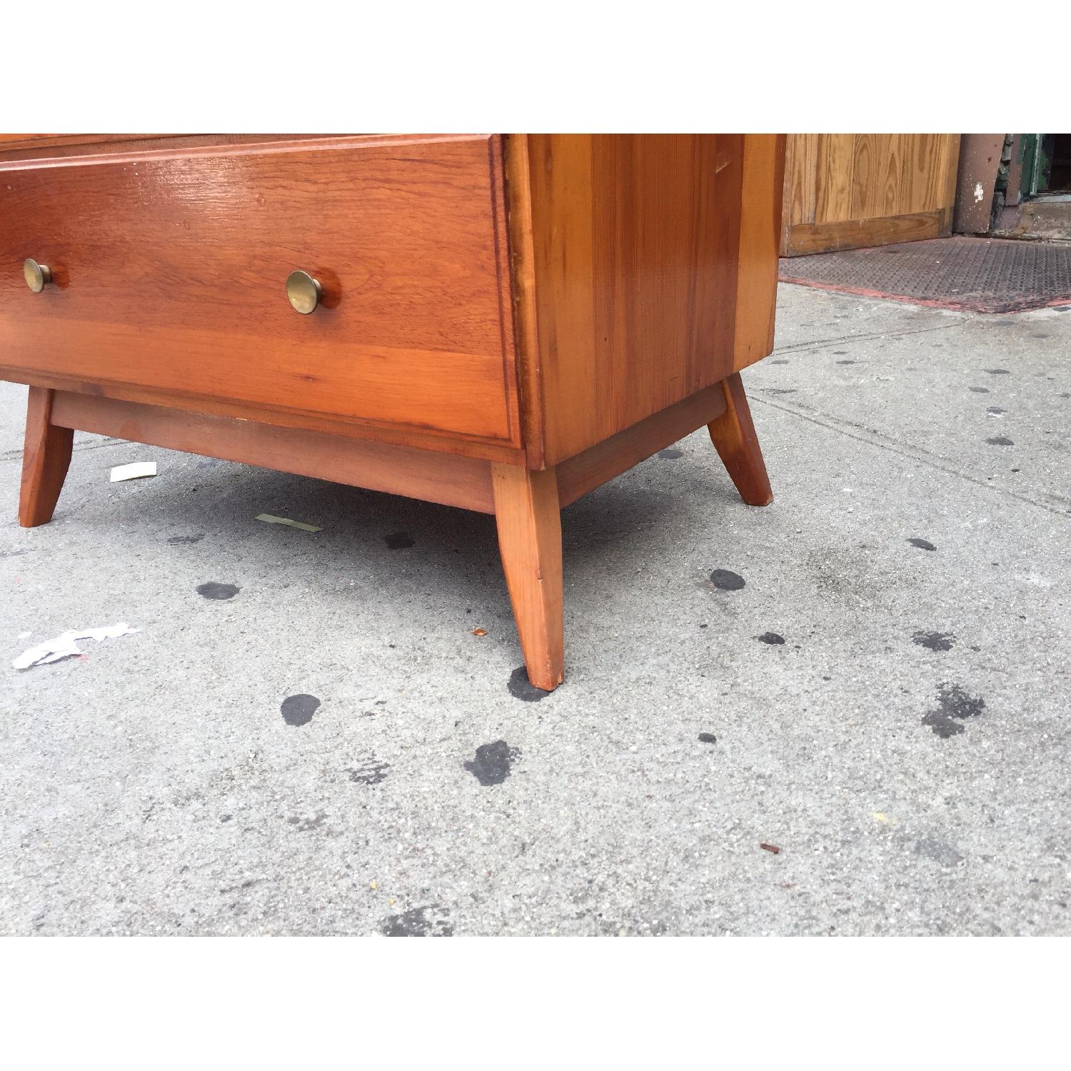 Vintage S.J. Bailey & Sons Master Craft Mid Century Dresser - image-6