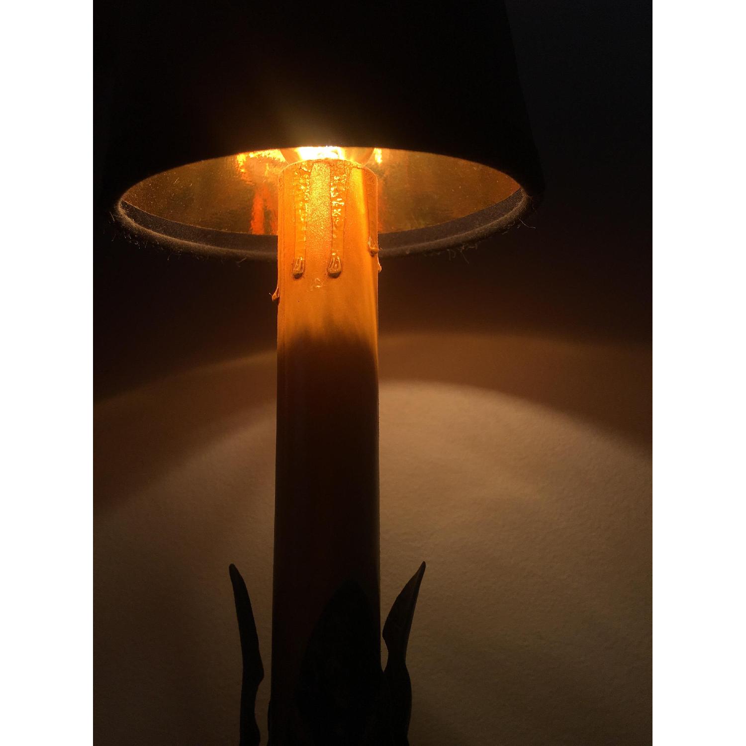 Antique Colonial Style Lamp - image-3