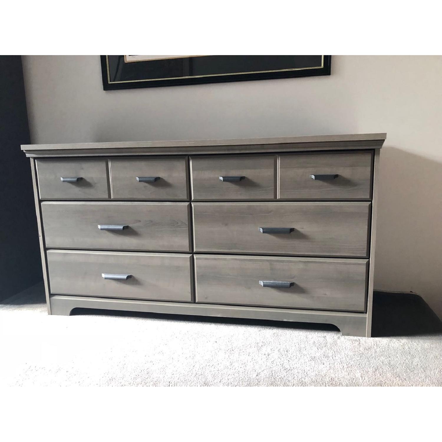 South Shore Versa 6 Drawer Double Dresser in Maple Grey - image-4