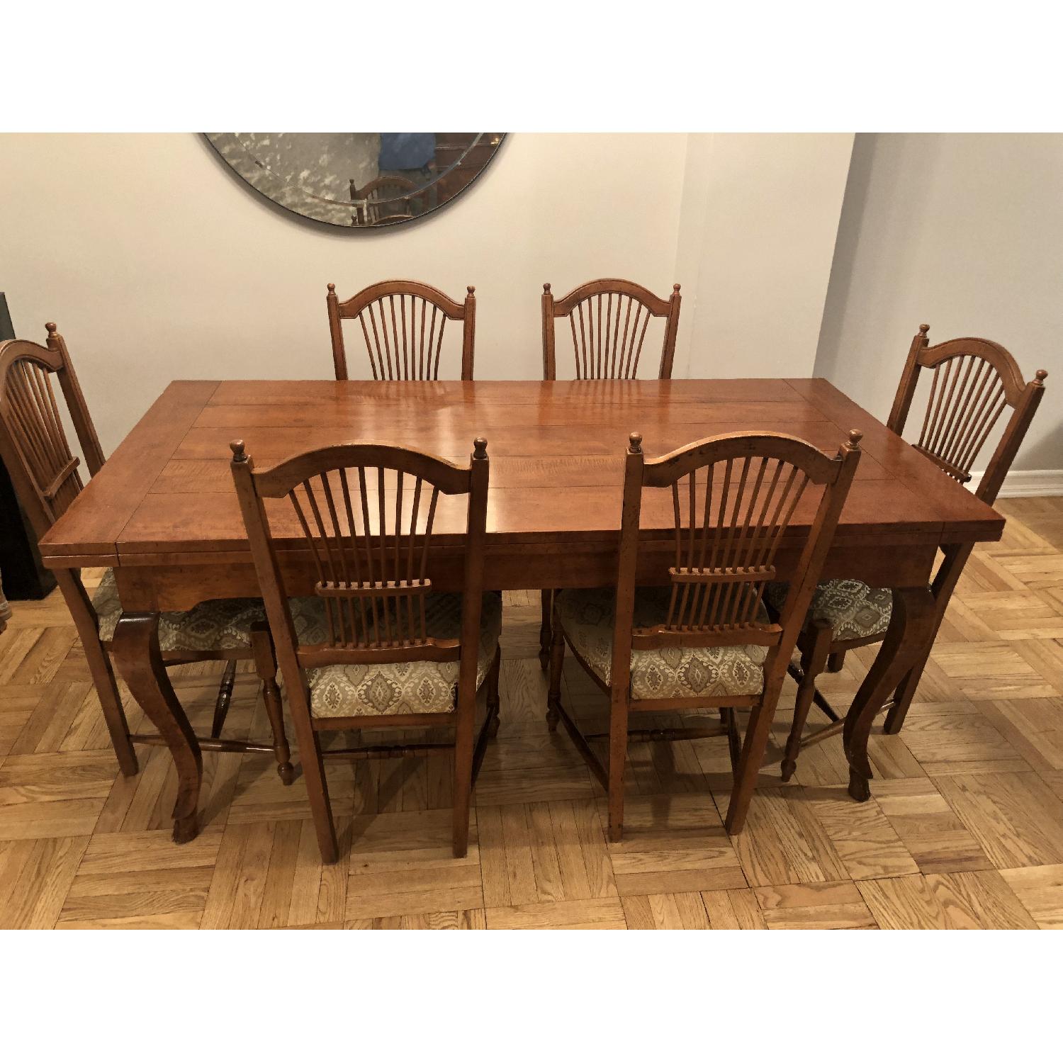 Bloomingdales Zichele Expandable Dining Table w/ 6 Chairs AptDeco