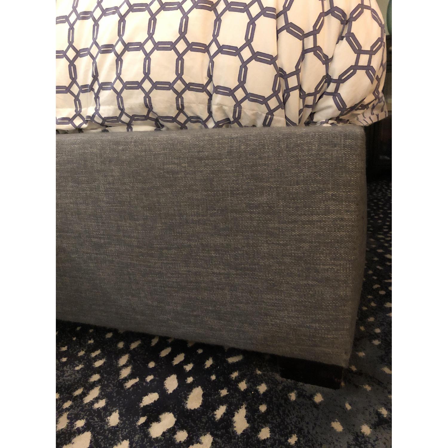 Crate & Barrel King Size Bed AptDeco