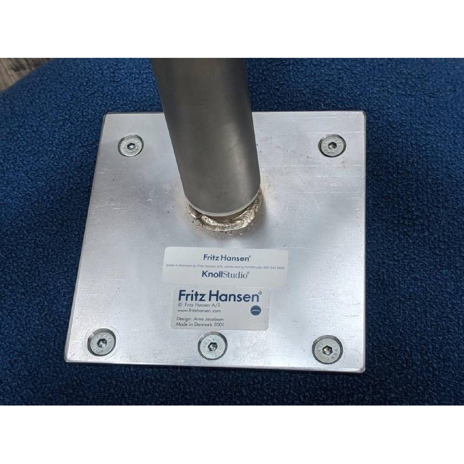 Arne Jacobsen Blue Swan Chairs - image-6