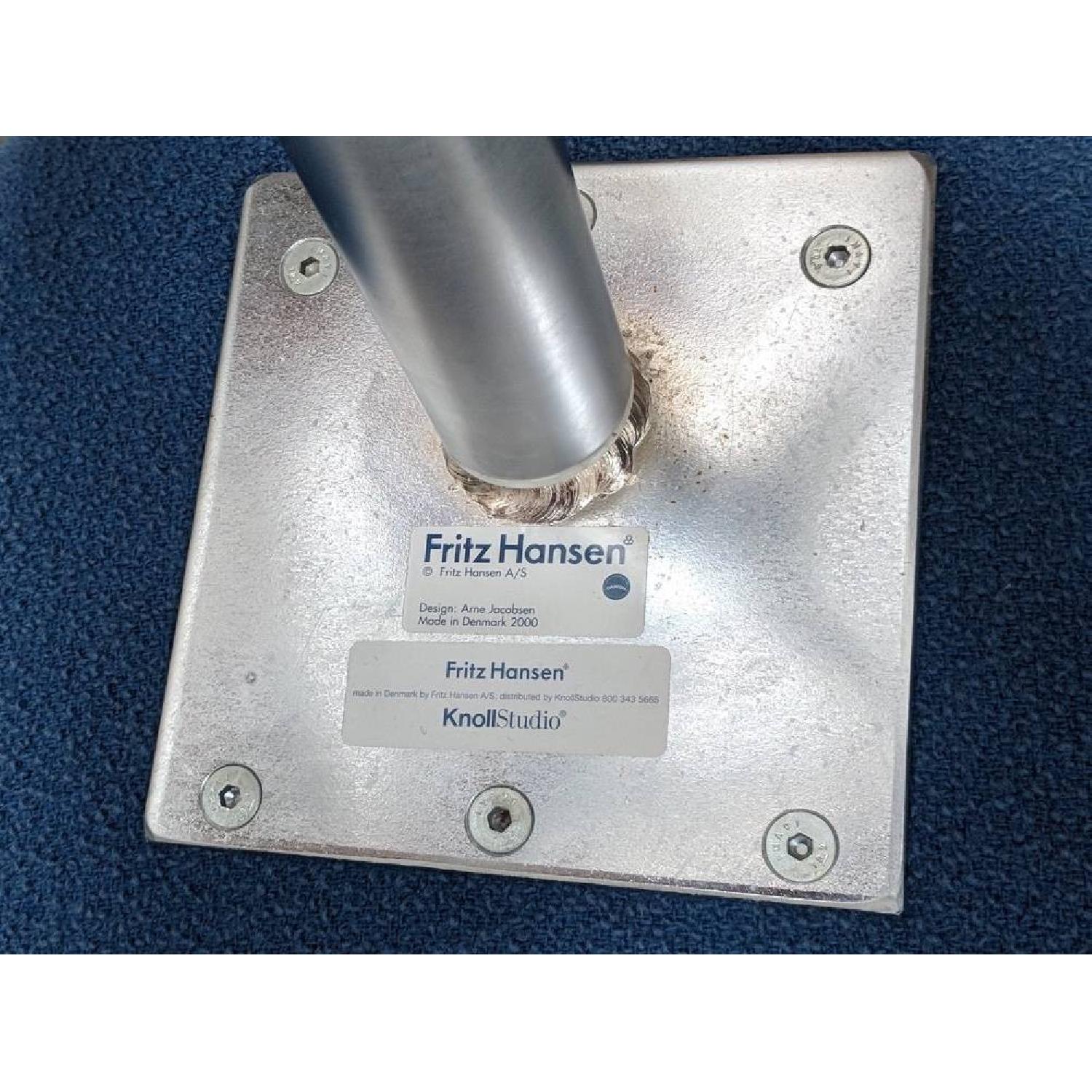 Arne Jacobsen Blue Swan Chairs - image-7