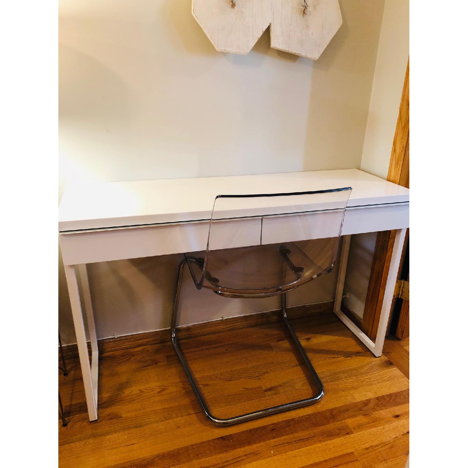 Ikea White Best Burs Desk - image-1