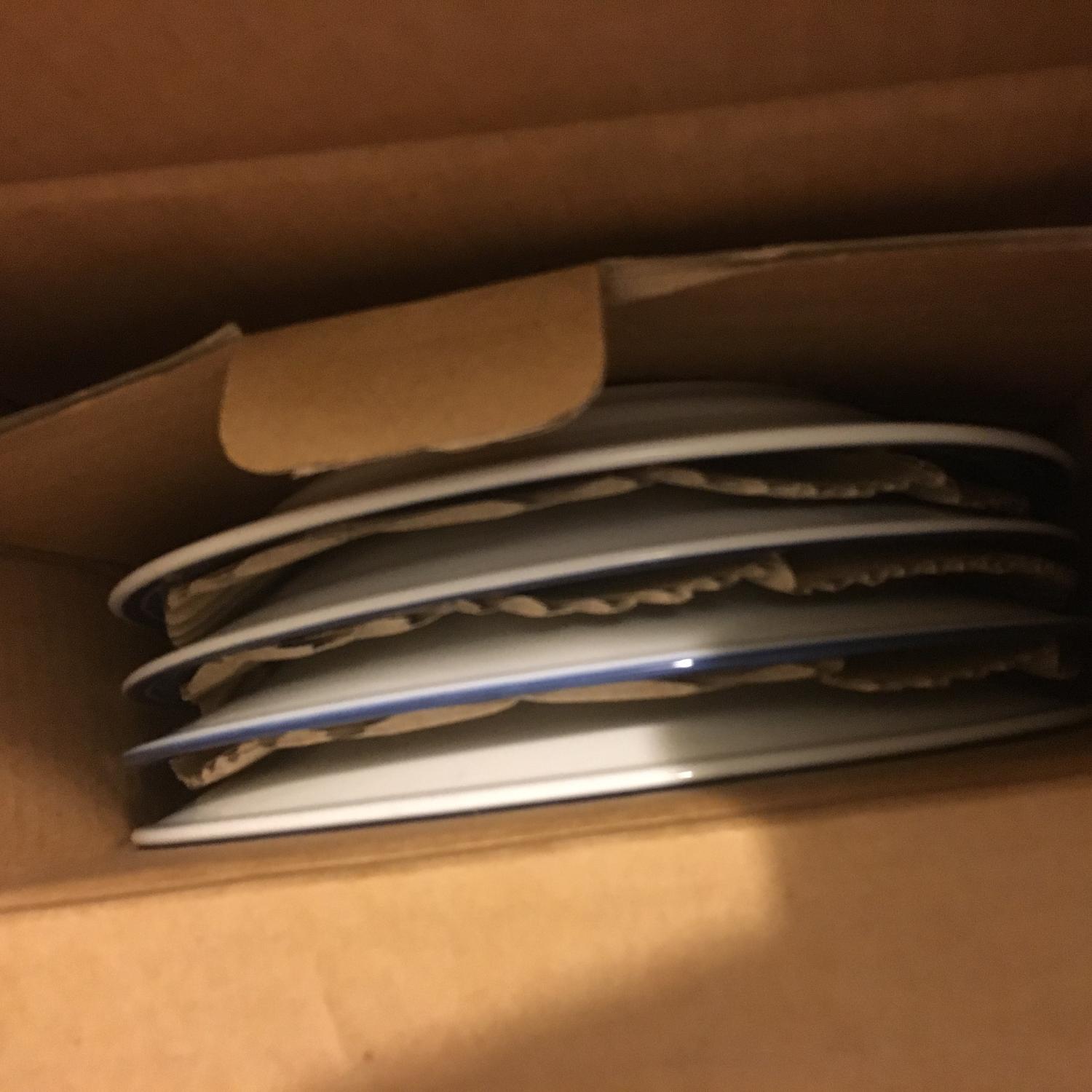 Bombay Company 16-piece Asian Garden China Set in Blue & White - image-2