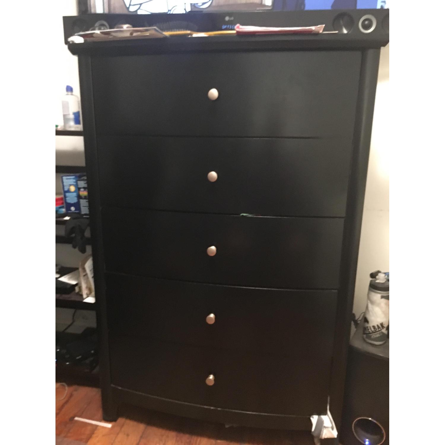 Bob's 5 Drawer Dresser + Nightstand AptDeco