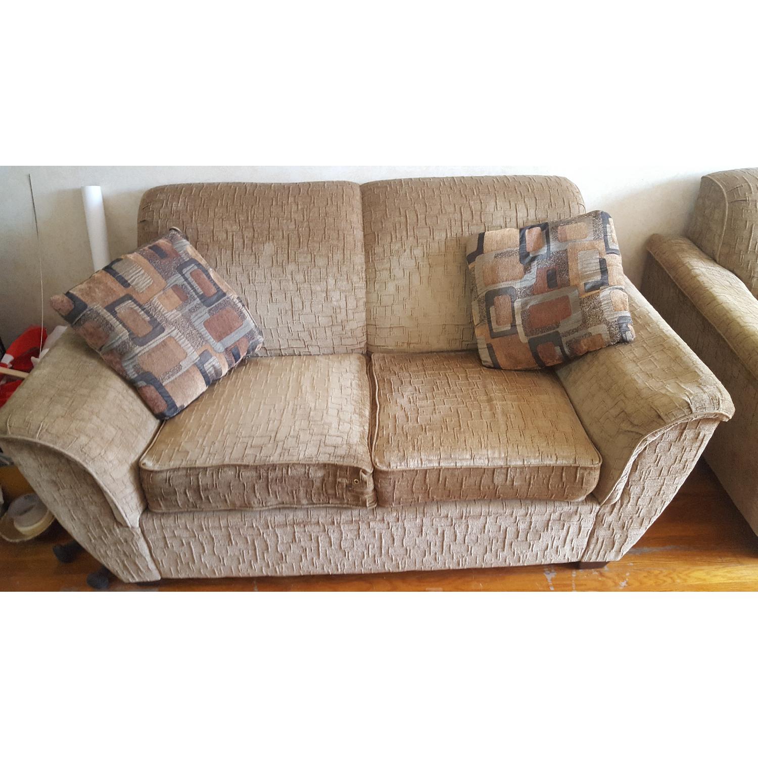 La-Z-Boy 3 Seater Sofa + Loveseat + Armchair - image-6