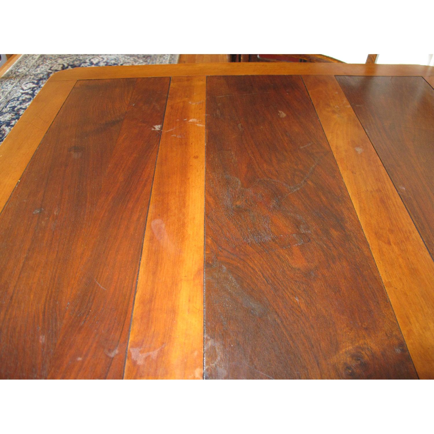 Vintage Queen Anne Leg Extending Dining Table - image-6